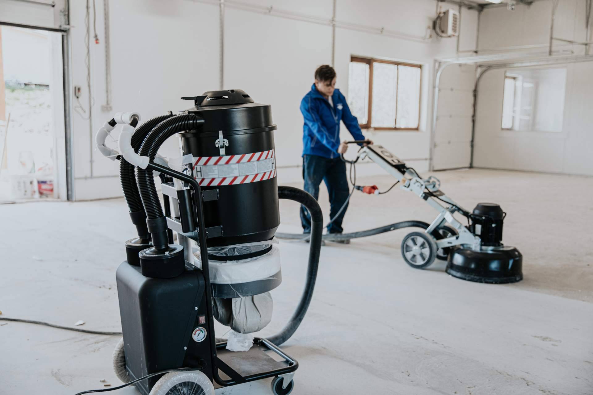 Hormigón Impreso Enemar se ocupa de la fabricación de suelos de hormigón pulido para todo tipo de instalaciones