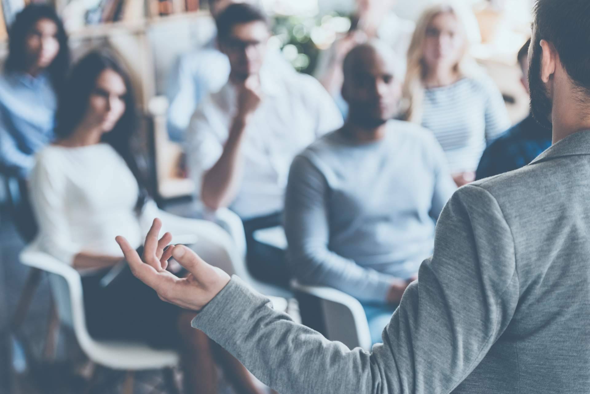 La relevancia del coaching y sus ventajas en la búsqueda del primer empleo y en el cambio profesional