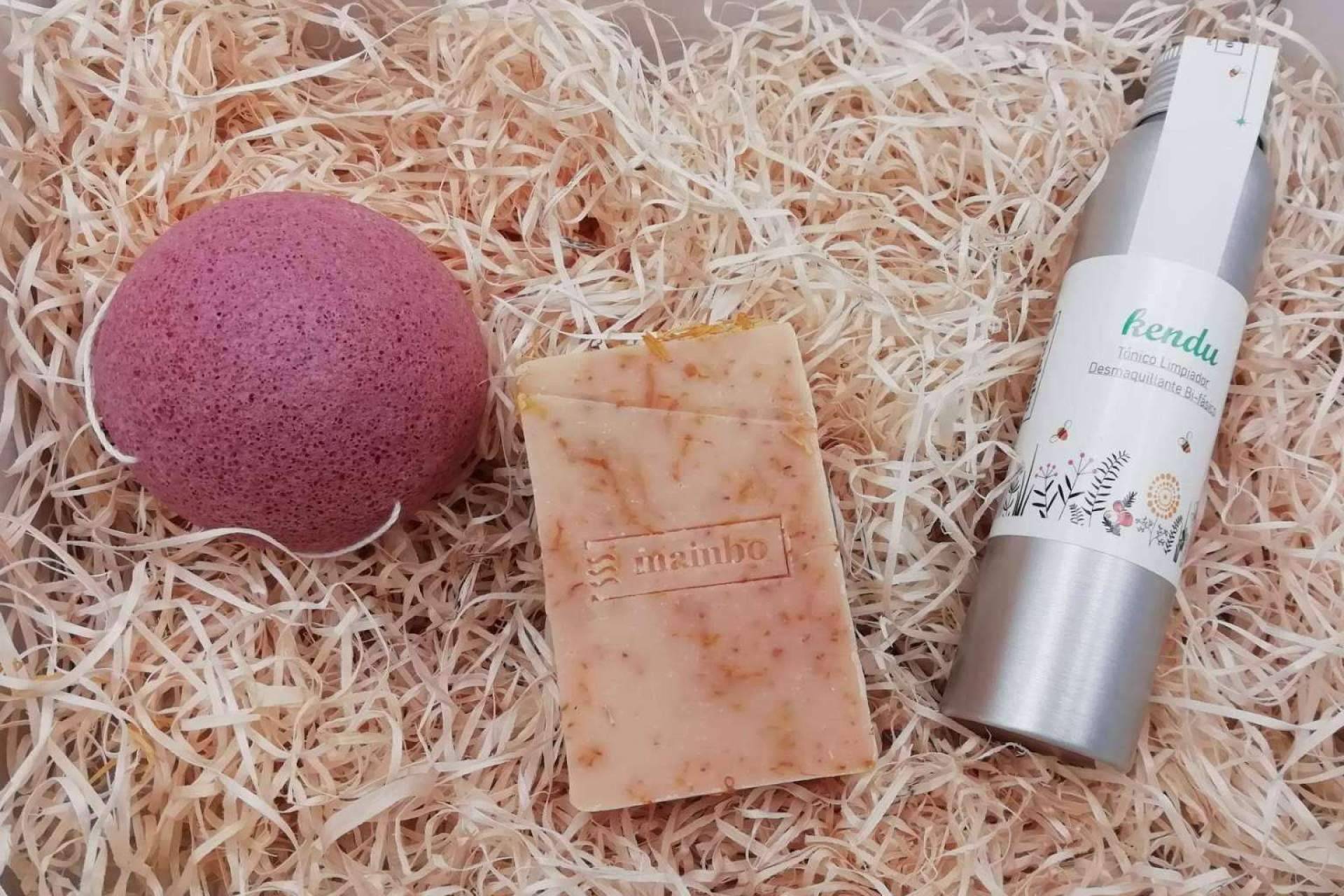 ¿Por qué lo venden como cosmética natural si sus envases son de plástico?