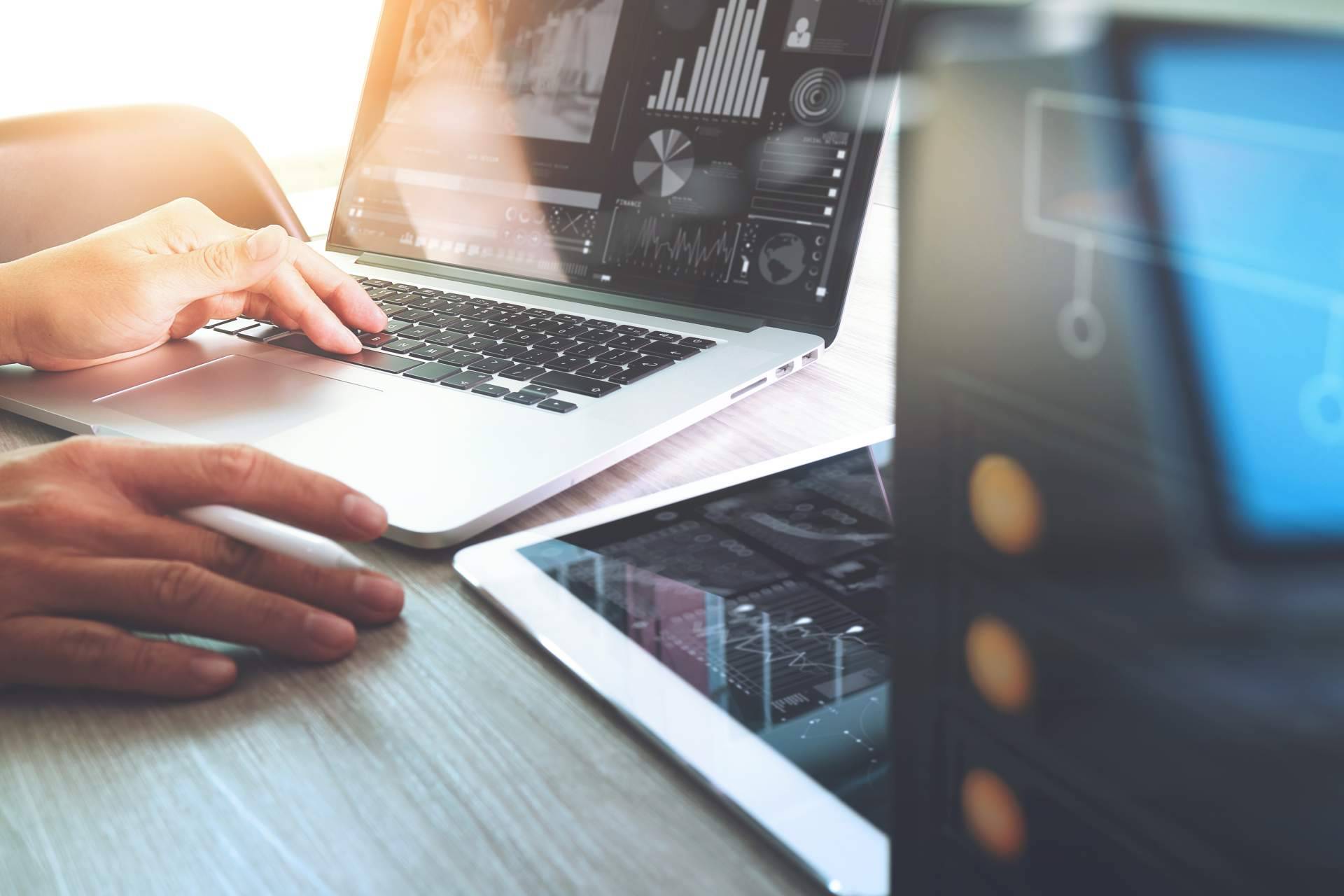 Implementar las últimas tendencias del sector para la mejora del SEO en una web, con Expertos SEO