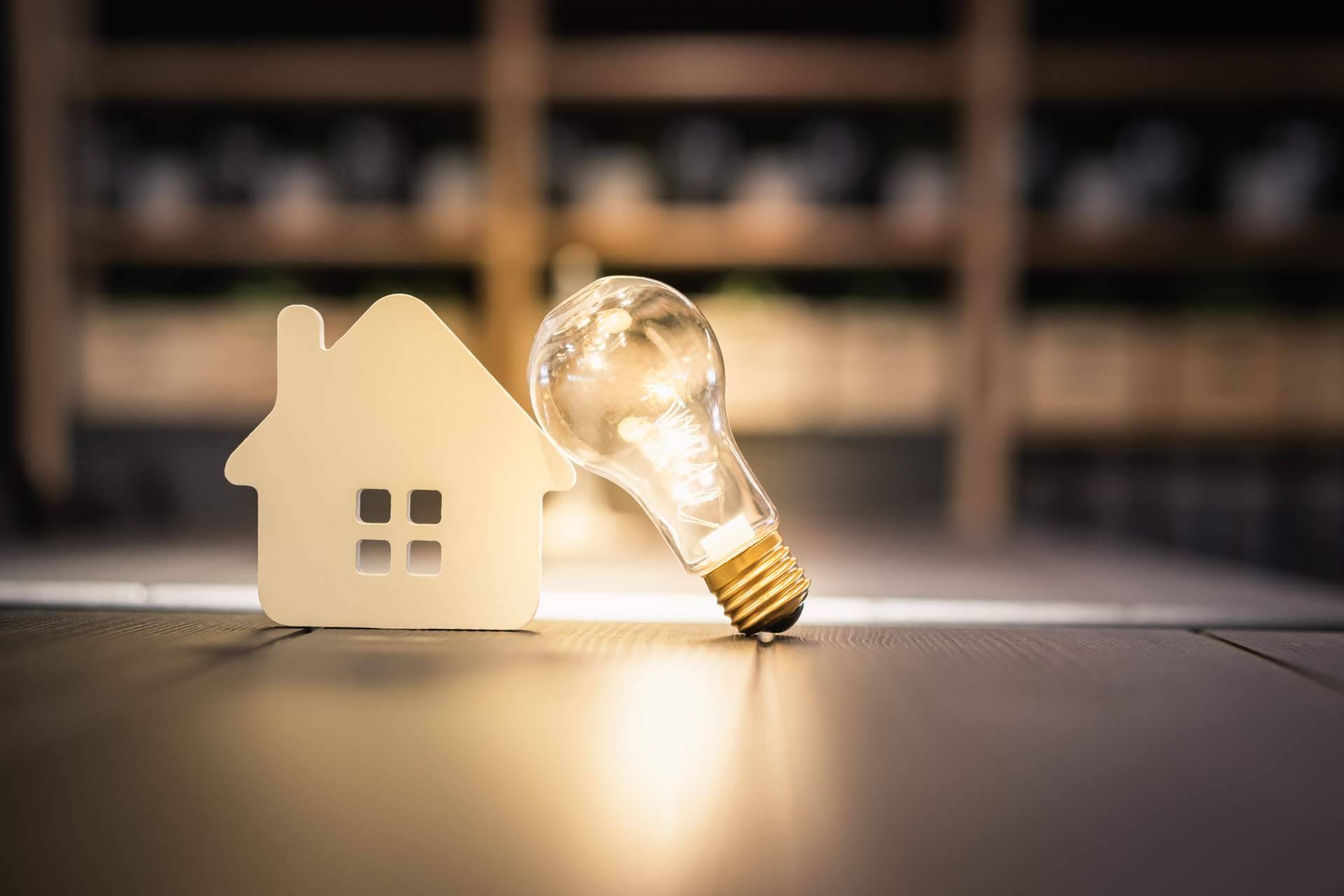 Cómo ahorrar en la factura de luz en España; la discriminación horaria puede ser la clave
