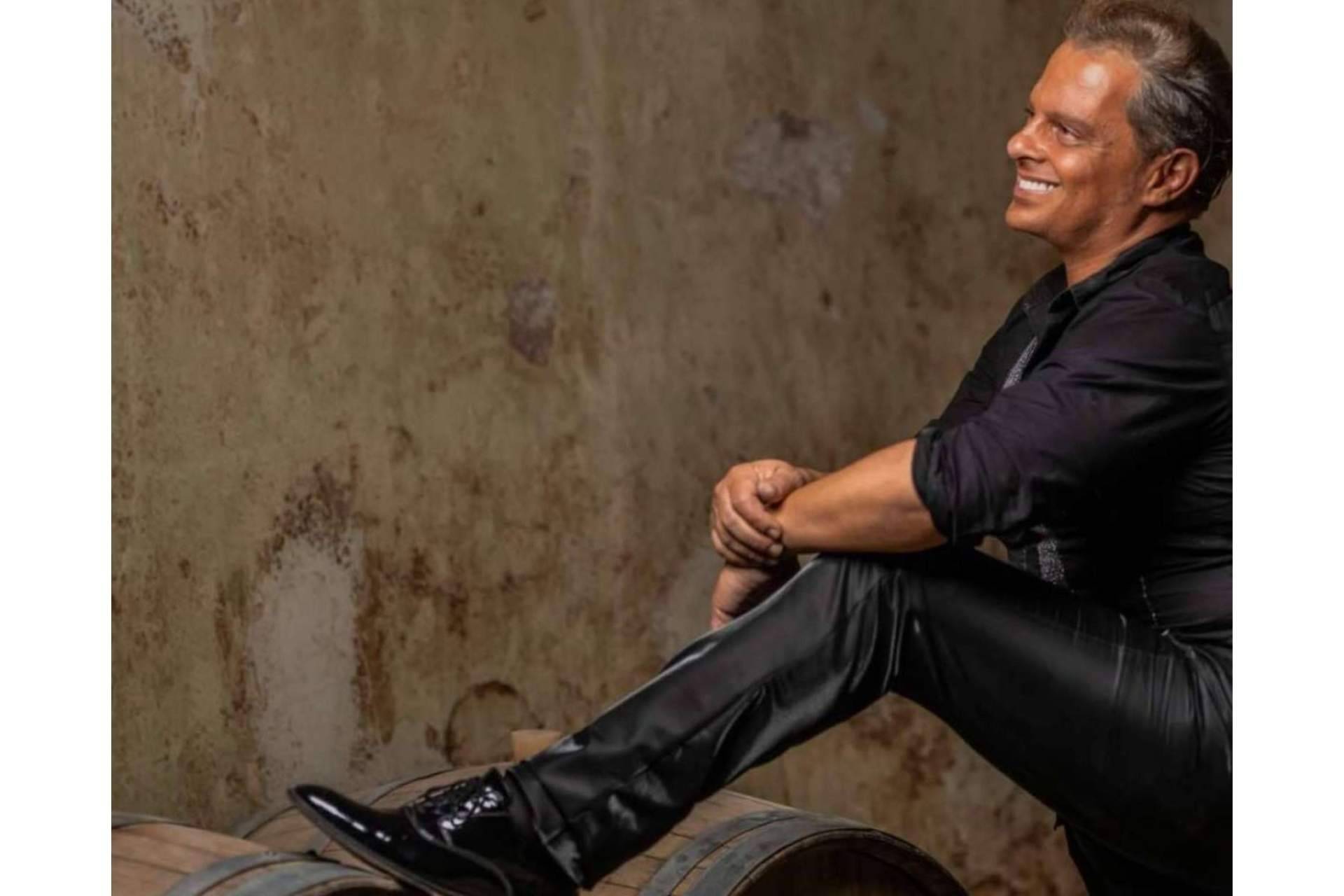 Luis Miguel 2 brinda un obsequio original y especial para los fans de Luis Miguel