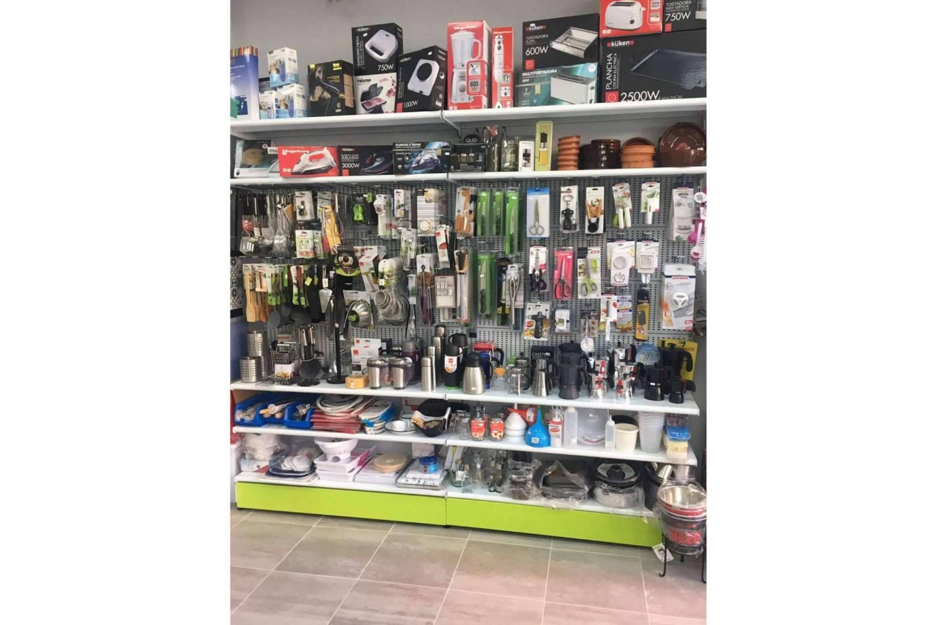 El amplio catálogo de productos para equipar tiendas de ferretería, Equipo Tu Tienda