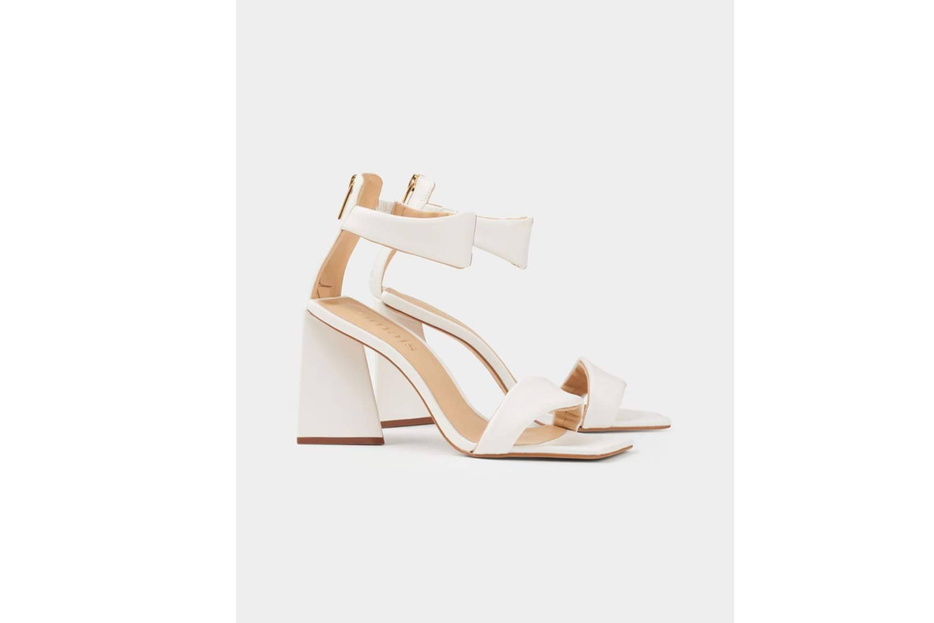 OMAIS y sus modelos de sandalias para el verano