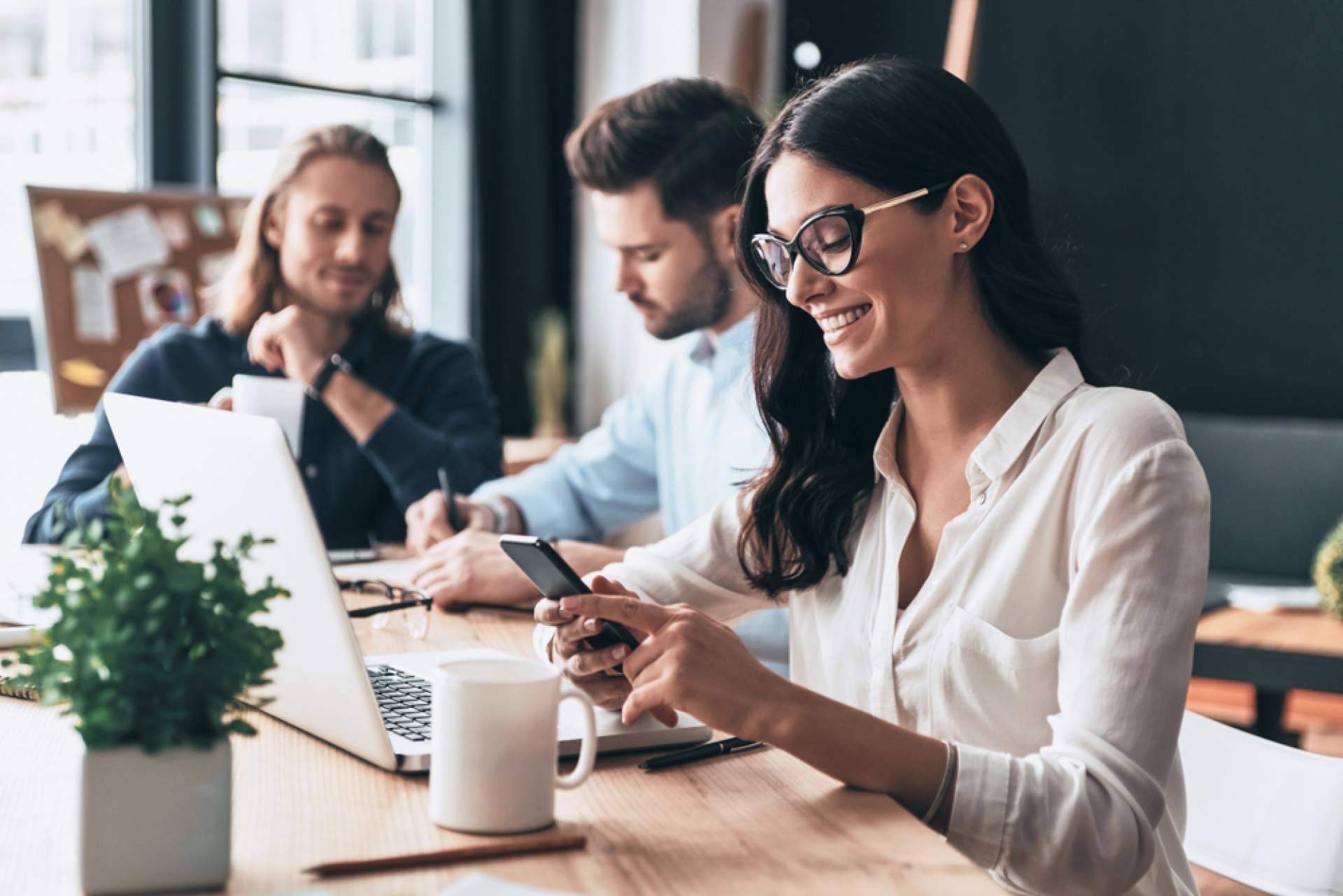 Terra Logistika ofrece servicios de coworking y alquiler de despachos u oficinas