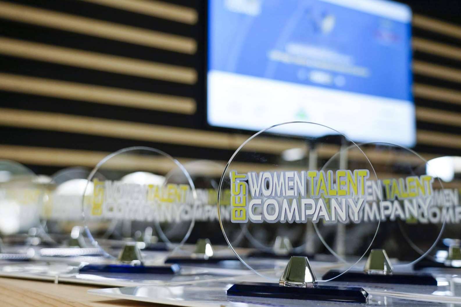 SWE; Salón Mujer y Empresa, el evento de referencia en Liderazgo y Talento Femenino