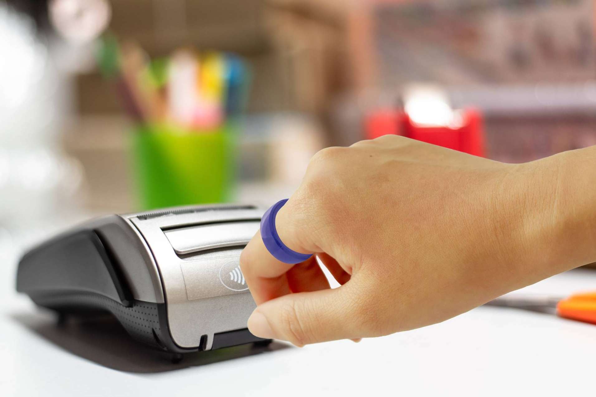 El anillo para pagar de Rikki revoluciona las formas de pago