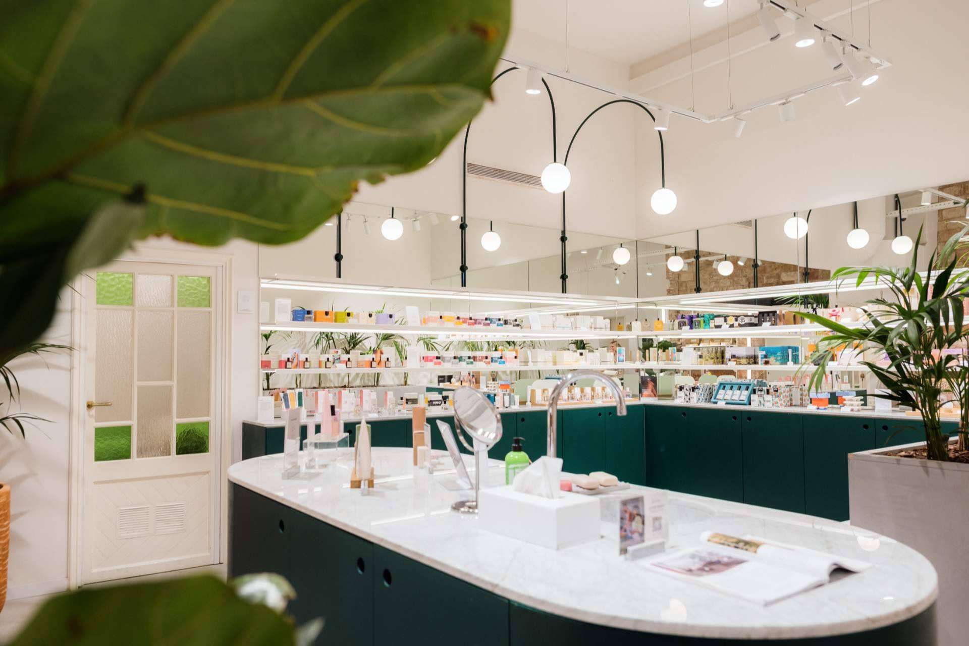 La tienda de cosmética en Barcelona que promueve la clean beauty y el bienestar responsable, All Yours