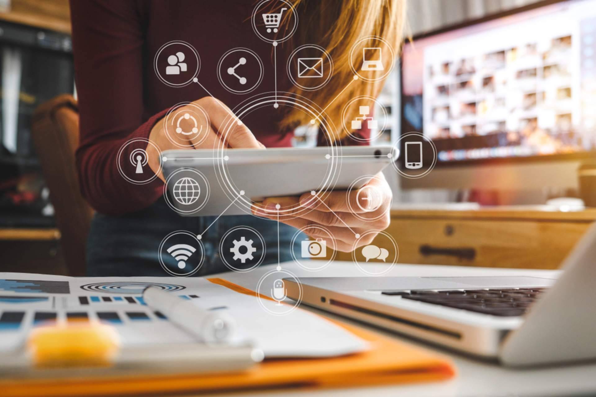 AFINDY sobre los beneficios de la inteligencia artificial en herramientas de marketing y redes sociales