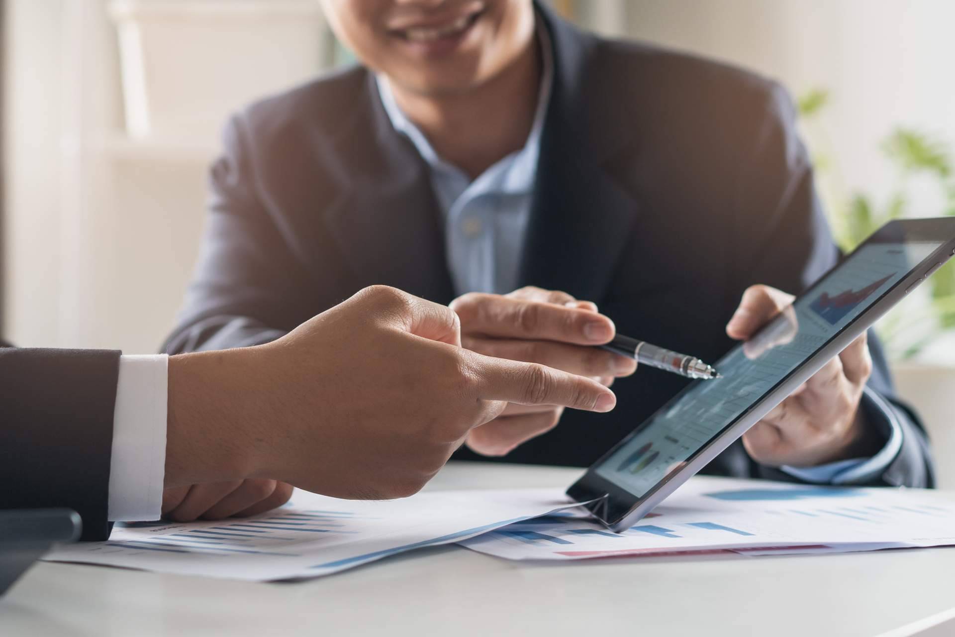 Heras Coaching ofrece servicios de consultoría industrial para organizaciones