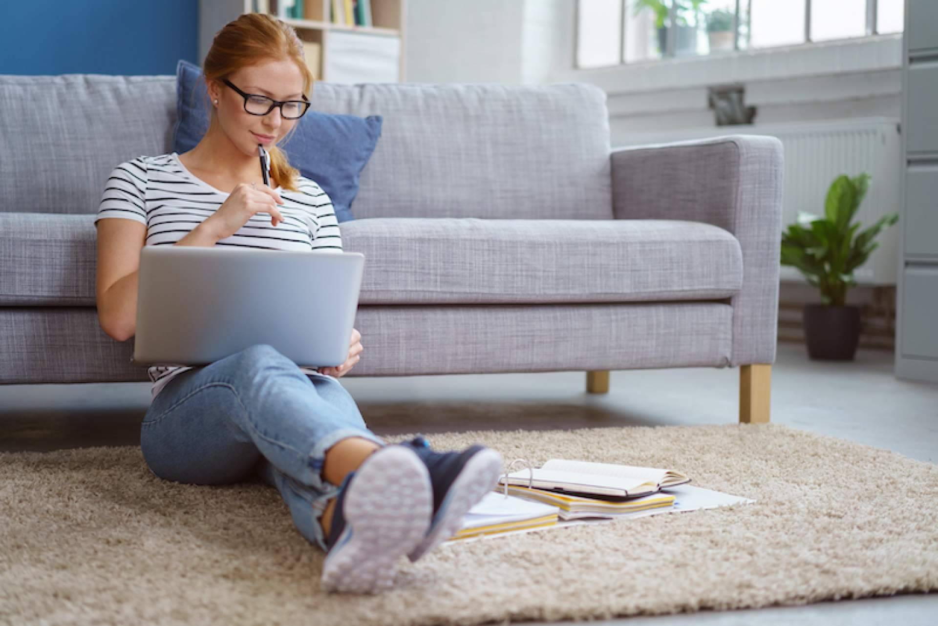 Construcción de marca para emprendedores a través de Build Your Brand From Scratch