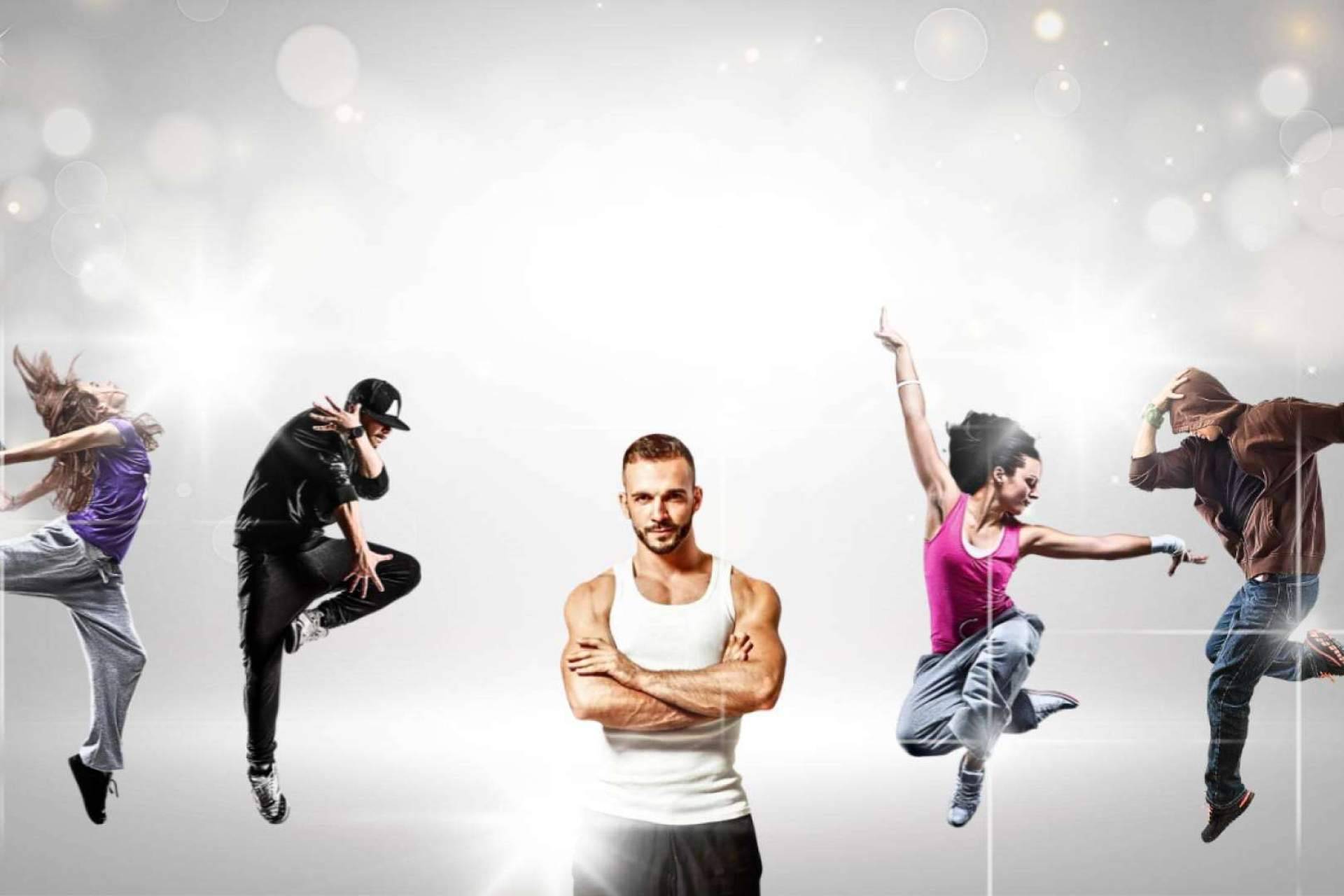 Bailamos Fit, la tendencia en entrenamiento muchos quieren en su gimnasio, en una fiesta o un teambuilding