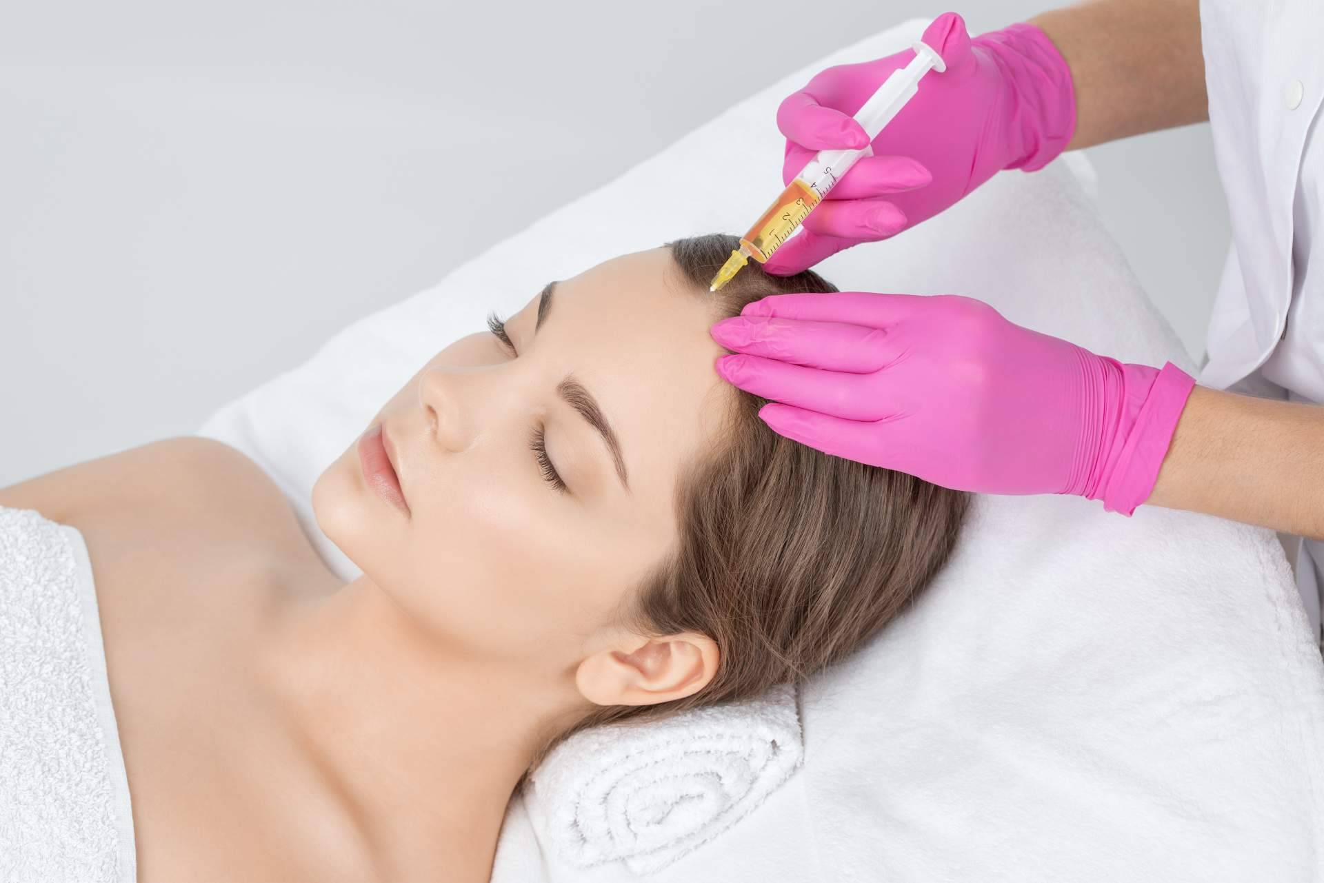 Microinjerto capilar FUE, solución definitiva y mínimamente invasiva para la alopecia androgénica
