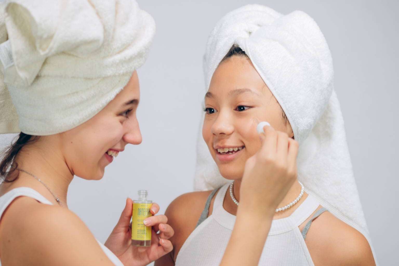 El sérum que aporta brillo e hidratación, Illumina day serum de Nateena