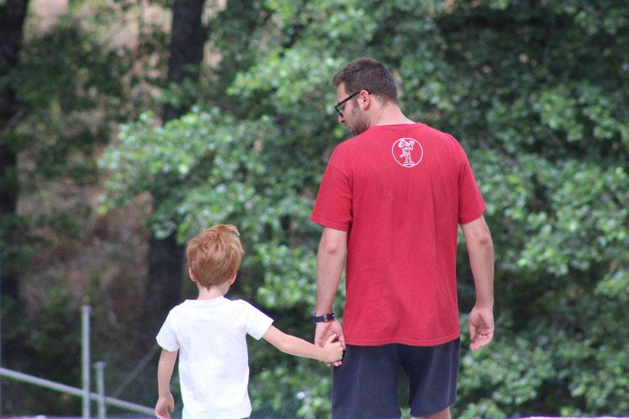 ¿Cuáles son los principales beneficios de los campamentos de verano para niños y jóvenes?, por Aula Joven