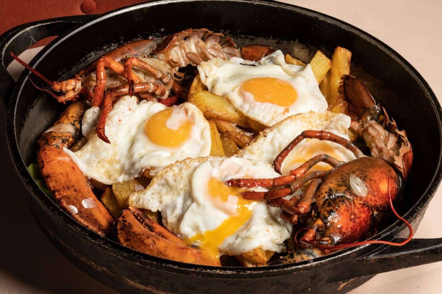 ¿Dónde encontrar el espacio gastronómico de encuentro en la capital española? Restaurante Küche