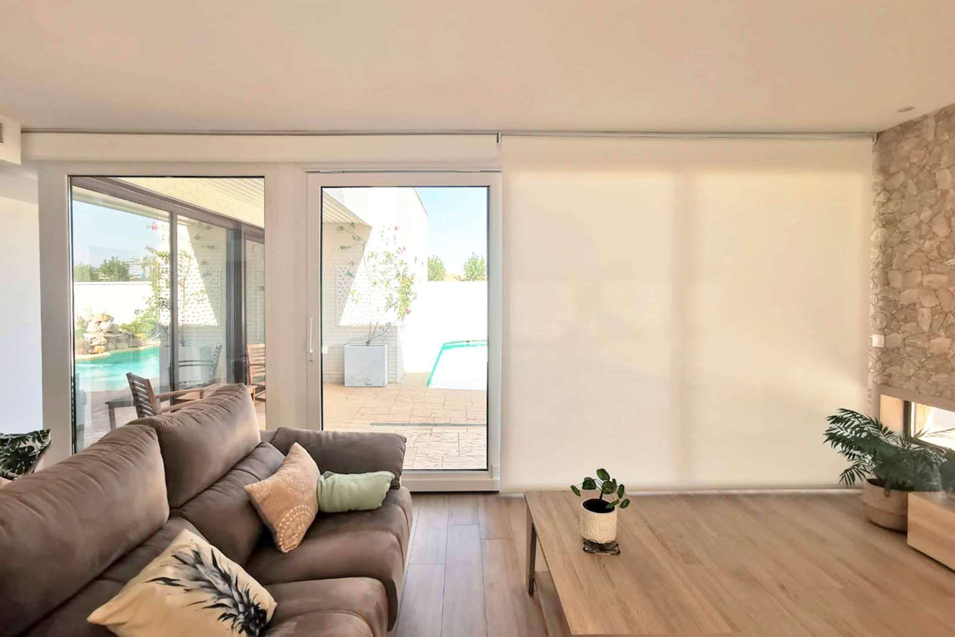 La clave para ahorrar energía en verano, control solar en el hogar