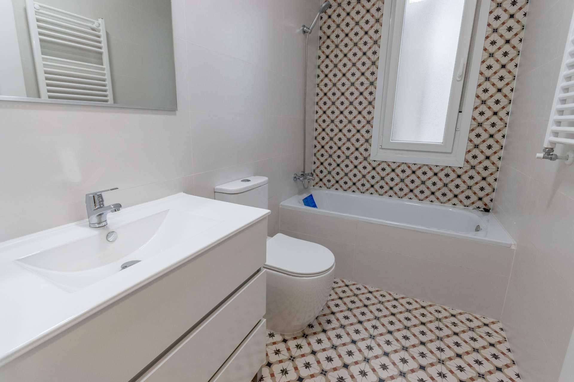 Reformas de baño con Fácil Reformas. Todo lo que se requiere para un baño ideal