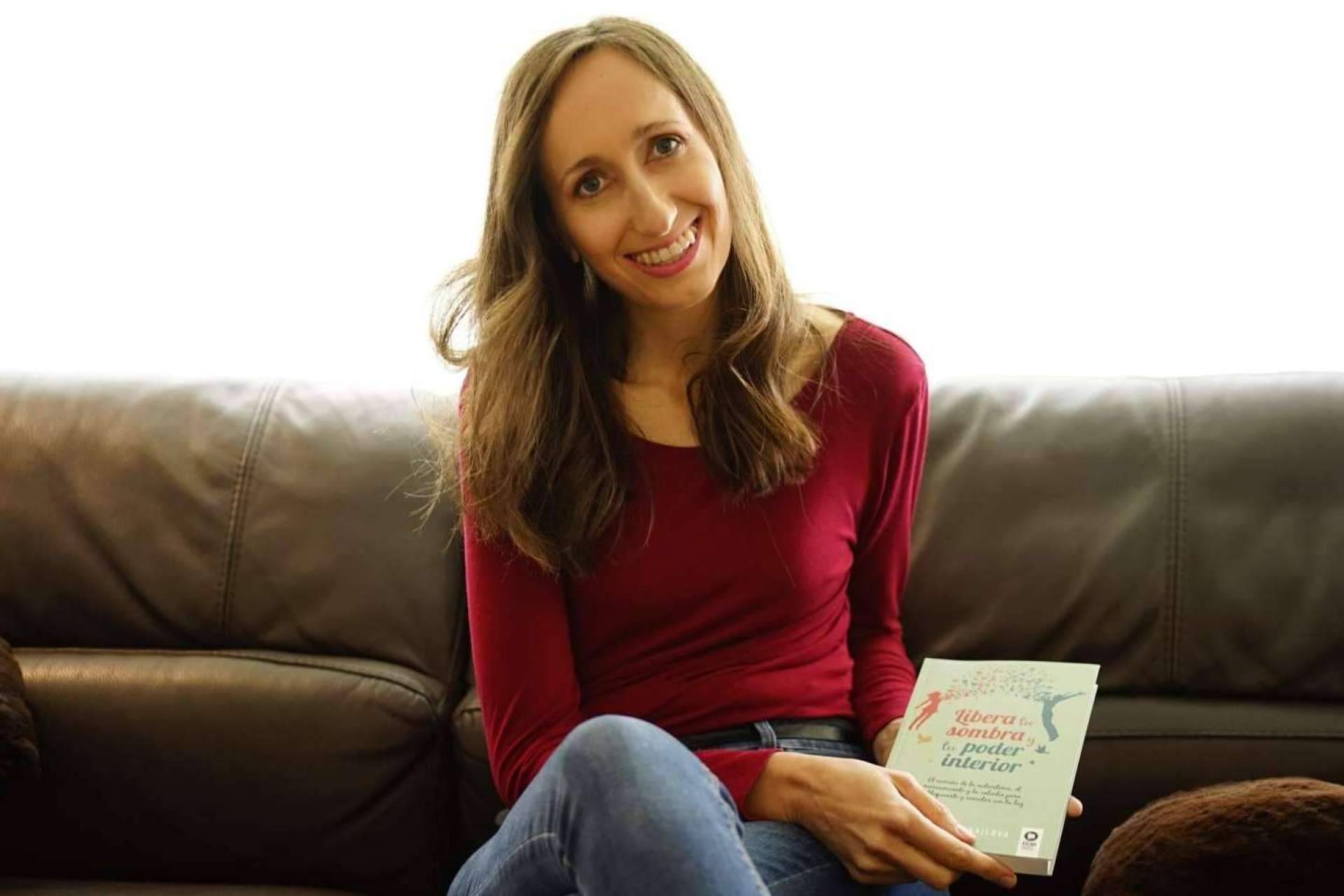 Llega el primer libro de autoayuda de la coach María Mikhailova