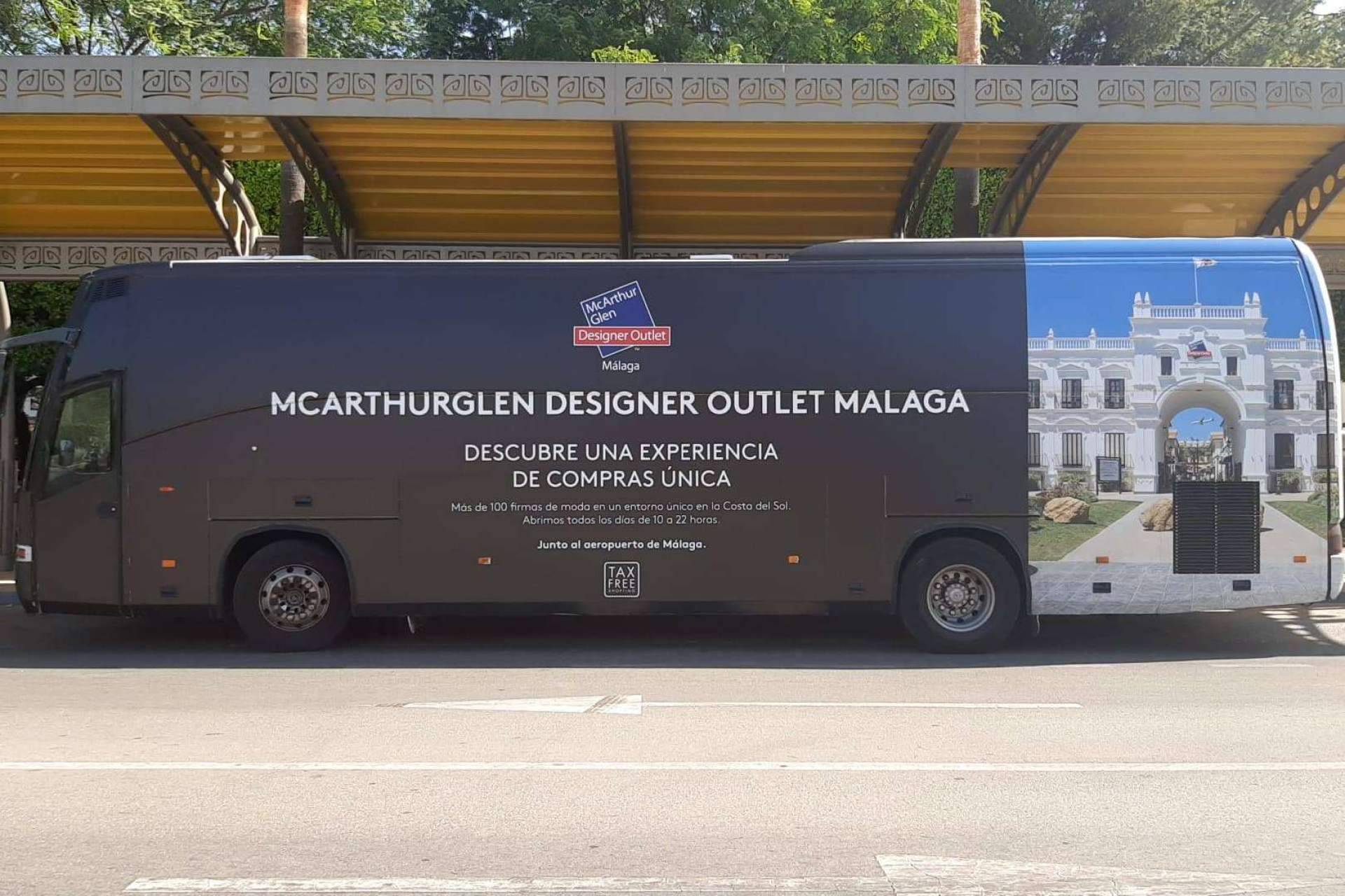 Las ventajas de la publicidad exterior con vehículos y buses promocionales
