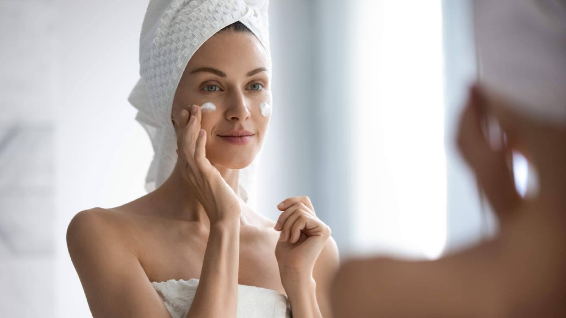 Attakne Pieles Secas; la crema ideal para pieles con tendencia acneica y altos niveles de sequedad de Doctor Klein