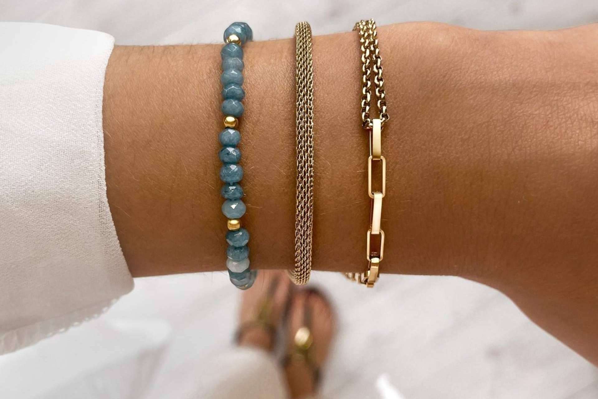 Joyas artesanales cuidadas al detalle, disponibles en Le Petite Marie