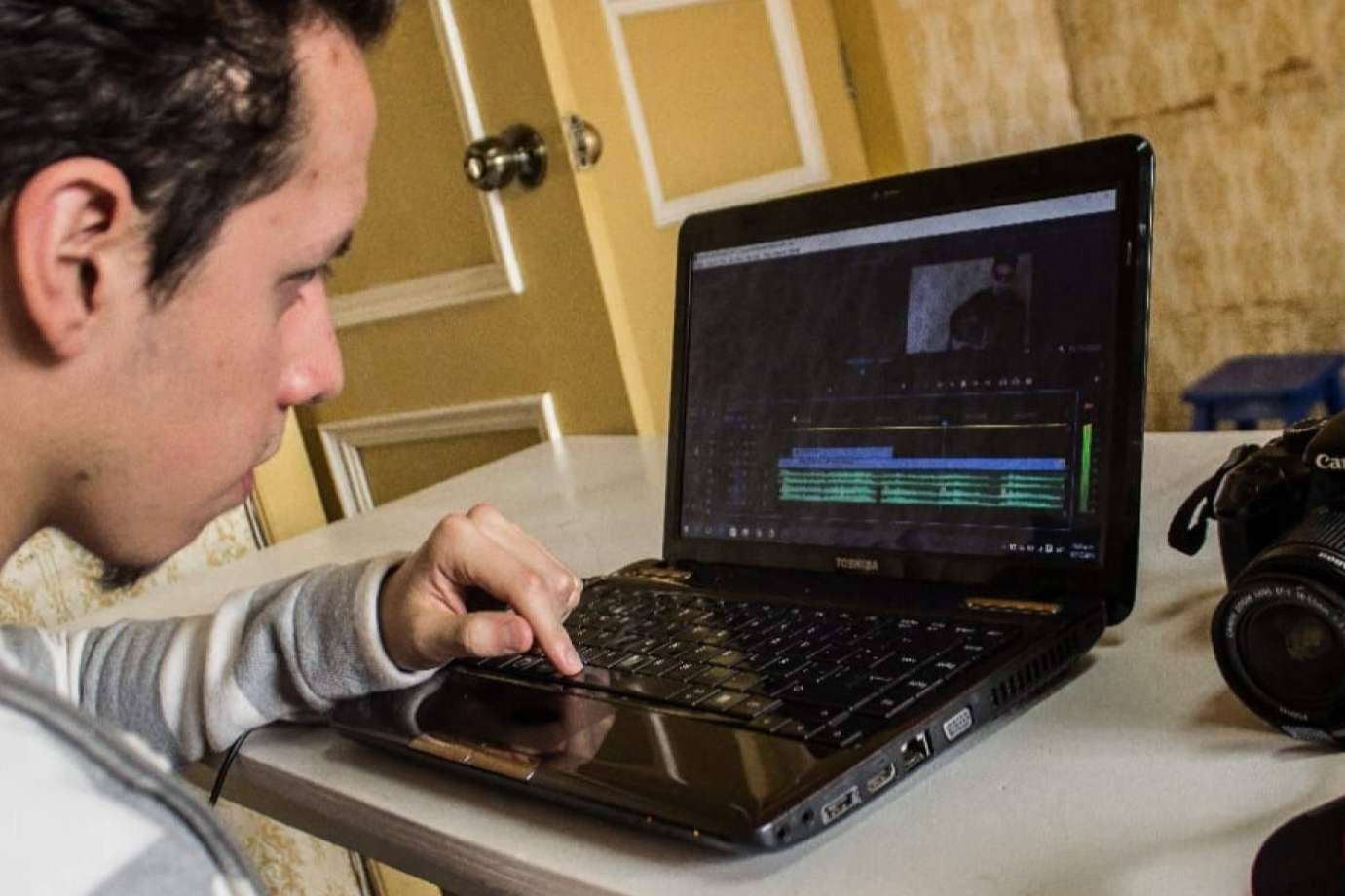 Academia Barter Rubio ofrece la oportunidad de aprender a través de cursos online con profesores en vivo