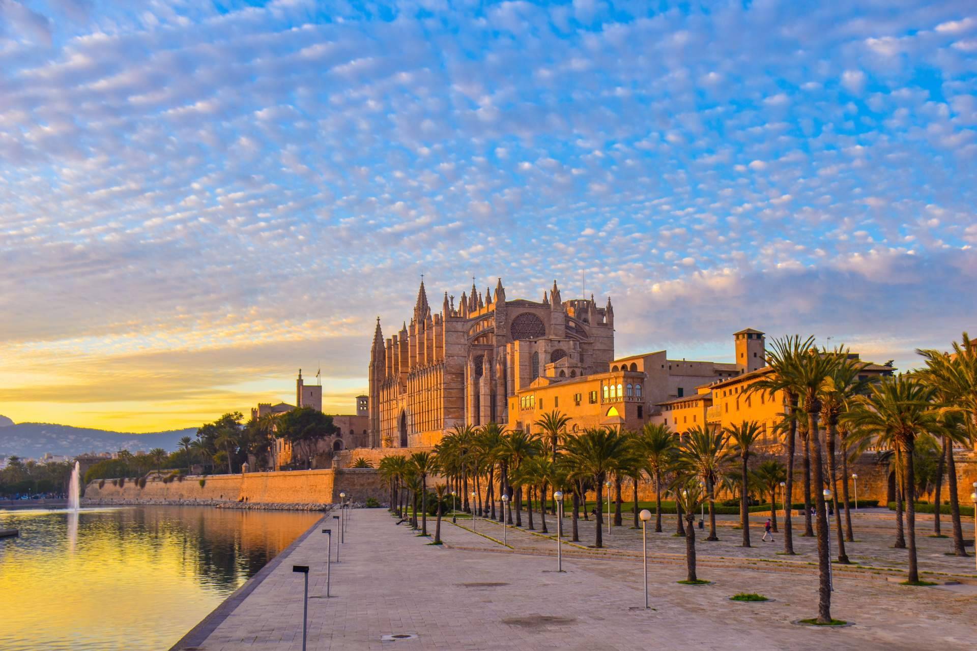 Mallorca, casas y apartamentos con encanto en ISholidays.com