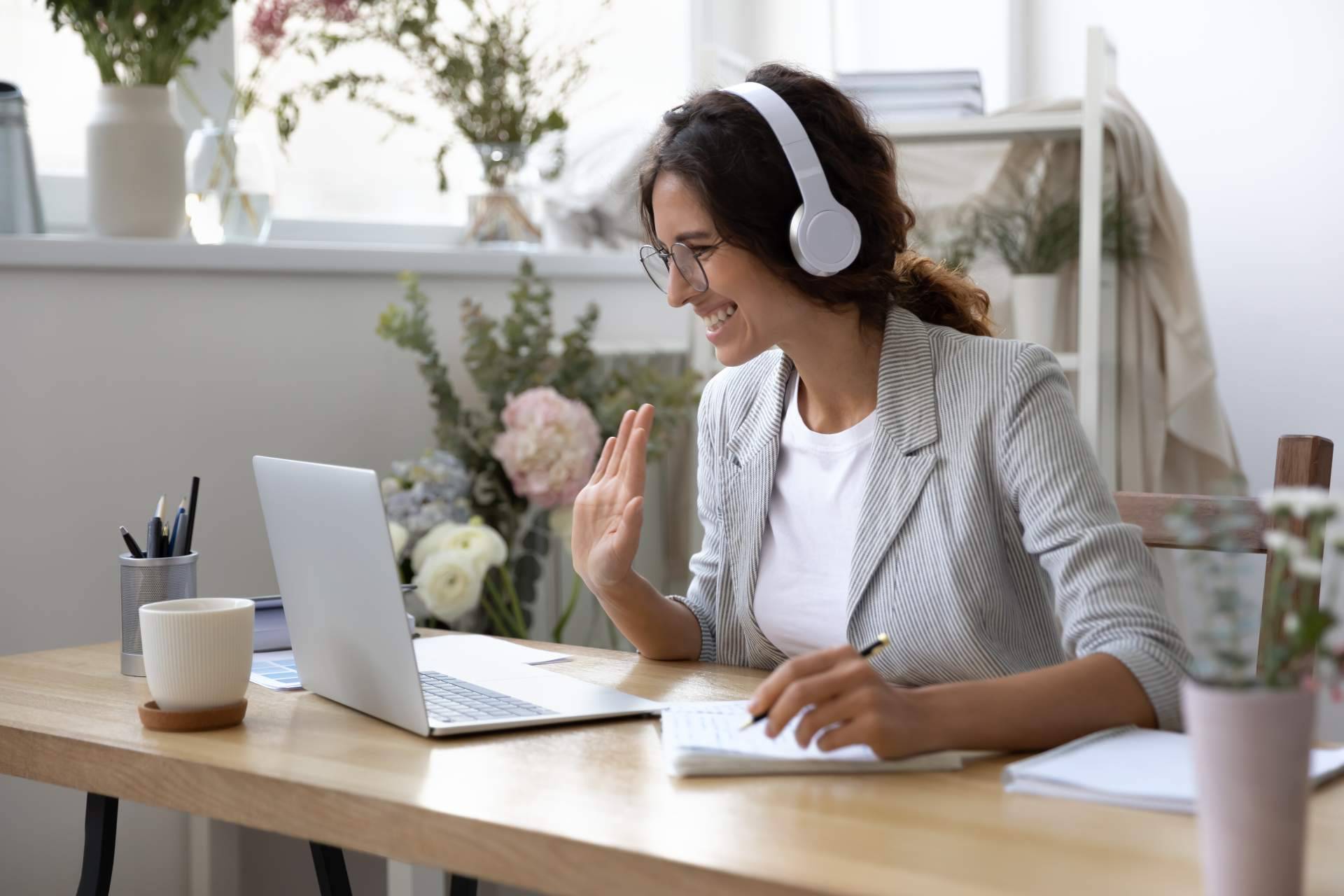 Optimizar la productividad de una empresa con los servicios de secretario virtual de SVAE