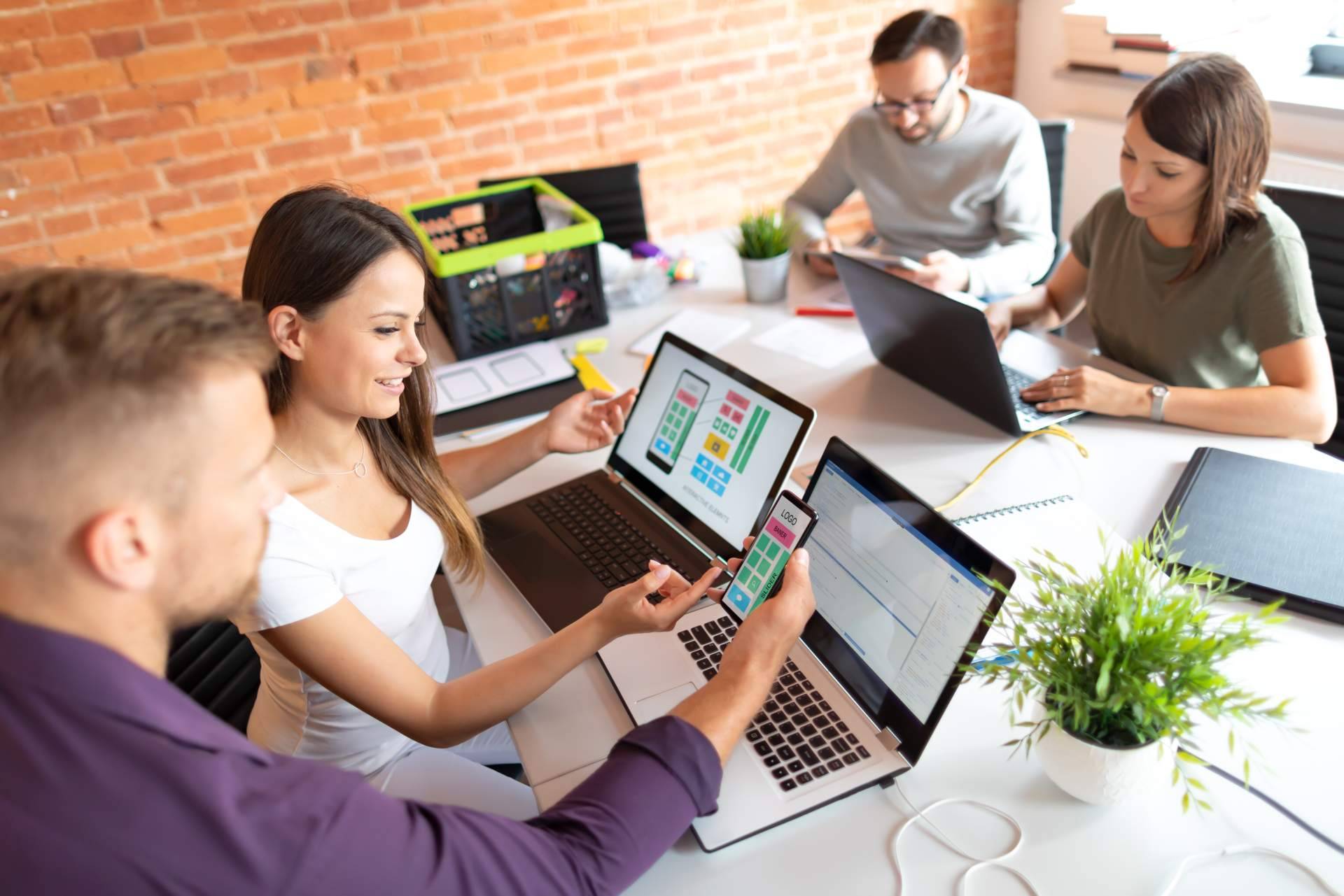 El servicio de desarrollo de tienda online de LyovoGraphics