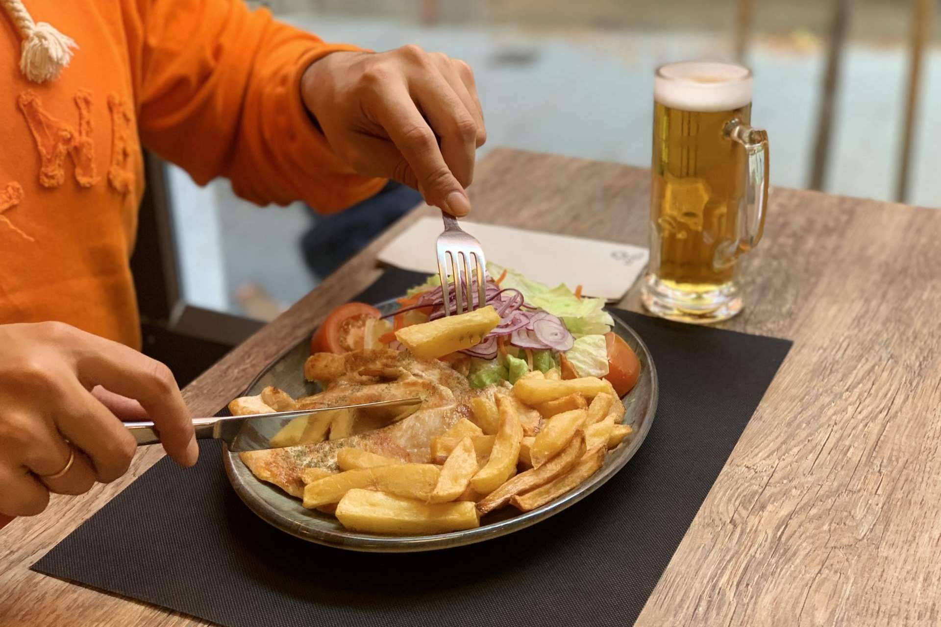 Los restaurantes Taberna La Española cuentan con diversos platos de comida típica española