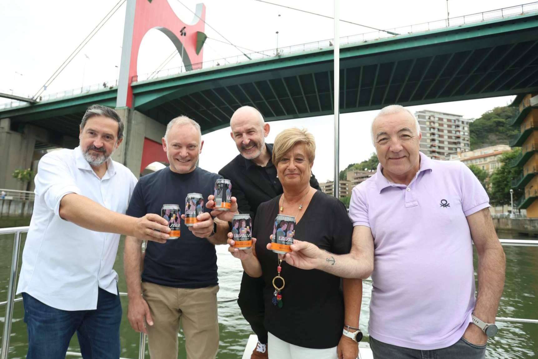 El patrocinador de la Semana Grande de Bilbao es cervezas LA SALVE. También presenta su edición especial para Aste Nagusia 2023