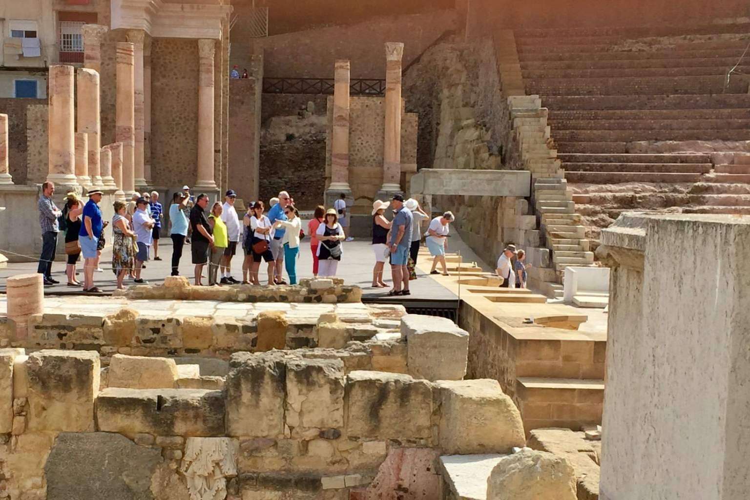 Explorar todo lo que Cartagena puede ofrecer a sus visitantes con Planout