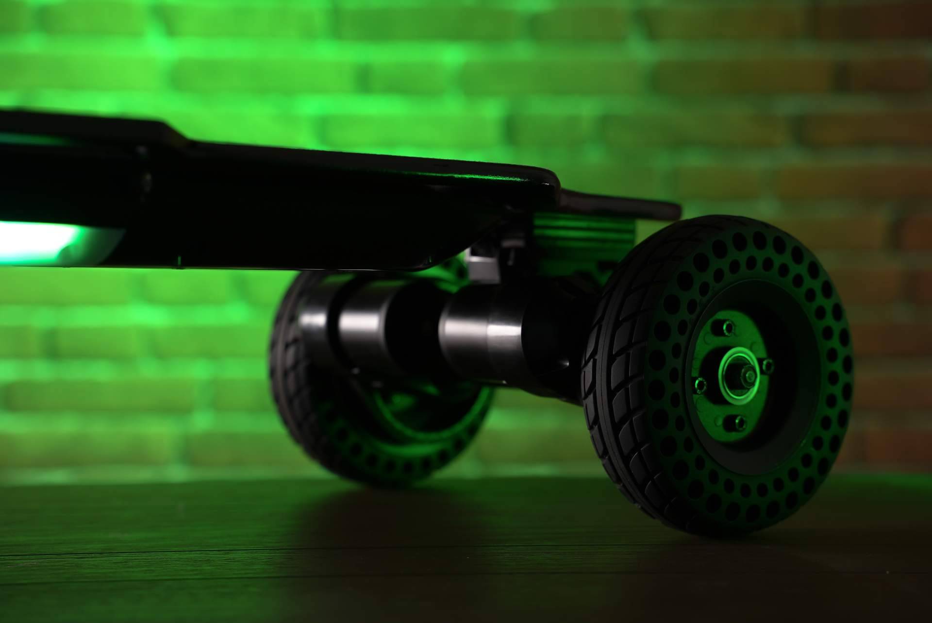 ¿Cuál es el funcionamiento del motor eléctrico en los skateboards?, por Tomahawk Skateboards