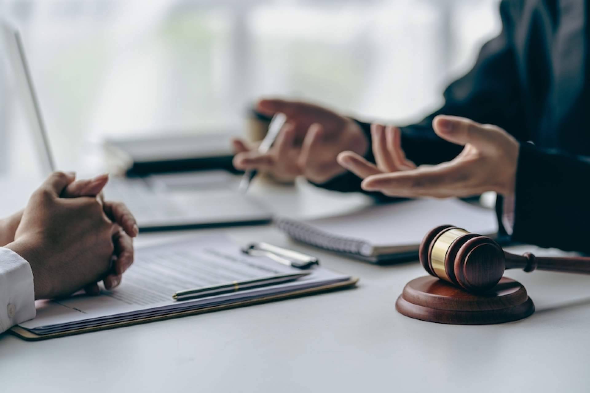 Con asesoría legal para contratos y transacciones comerciales, Panama Finance Law protege los intereses comerciales