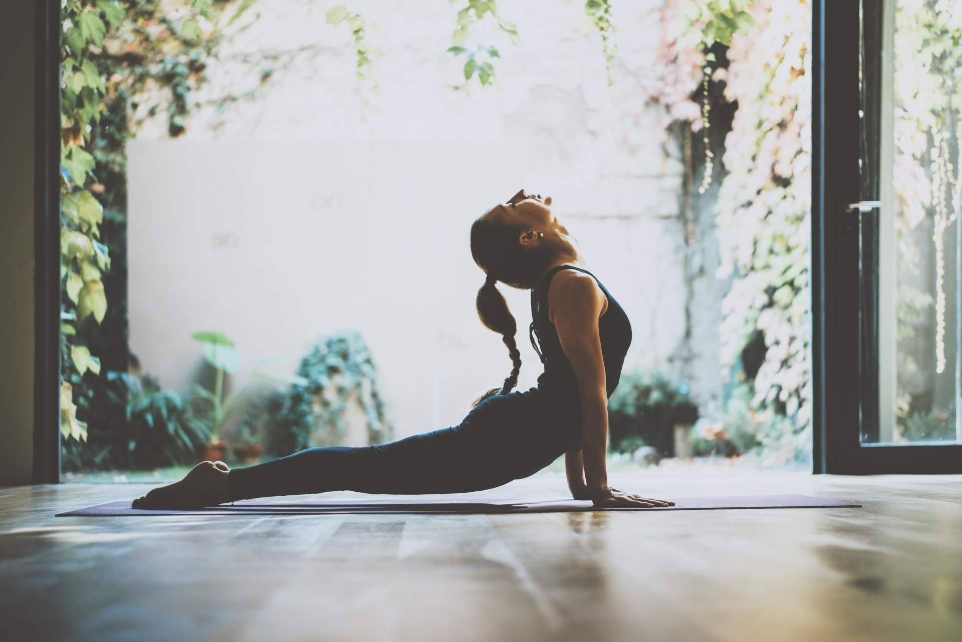 Yoga terapéutico al servicio de la psicología moderna. Revolucionando la gestión del estrés y la ansiedad con NEXOYOGA