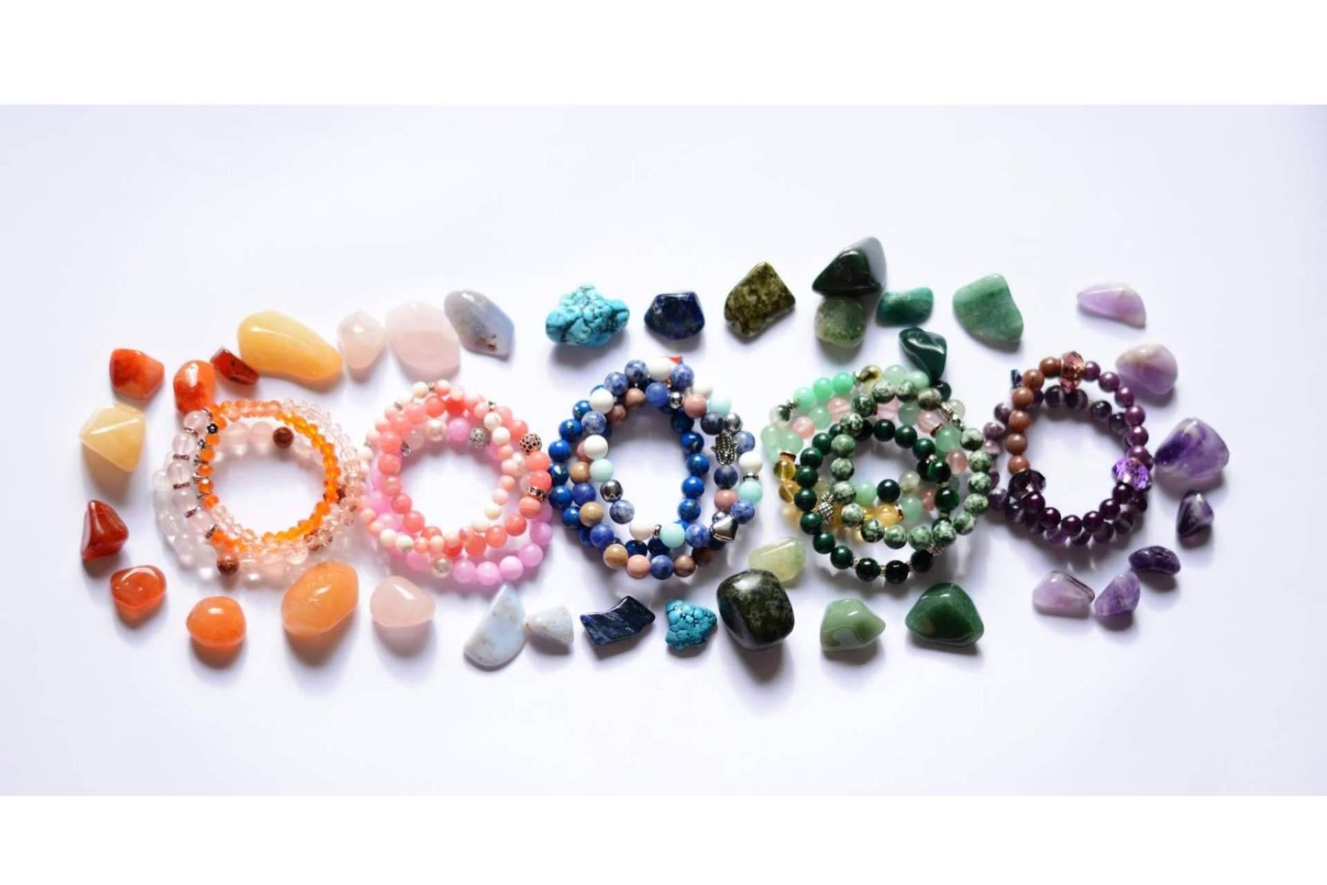 Un oasis de belleza y espiritualidad en el mundo digital, Mukhas Collection