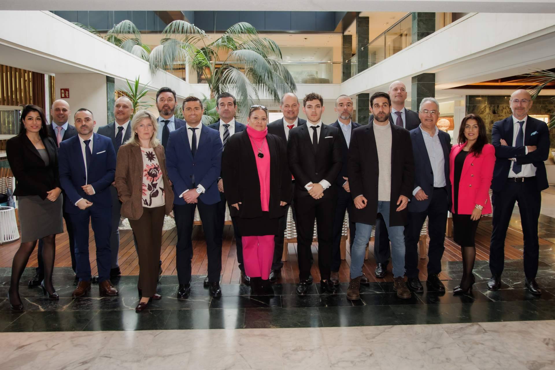 DEXTER ofrece préstamos a partir de 200.000 euros para la pequeña y mediana empresa