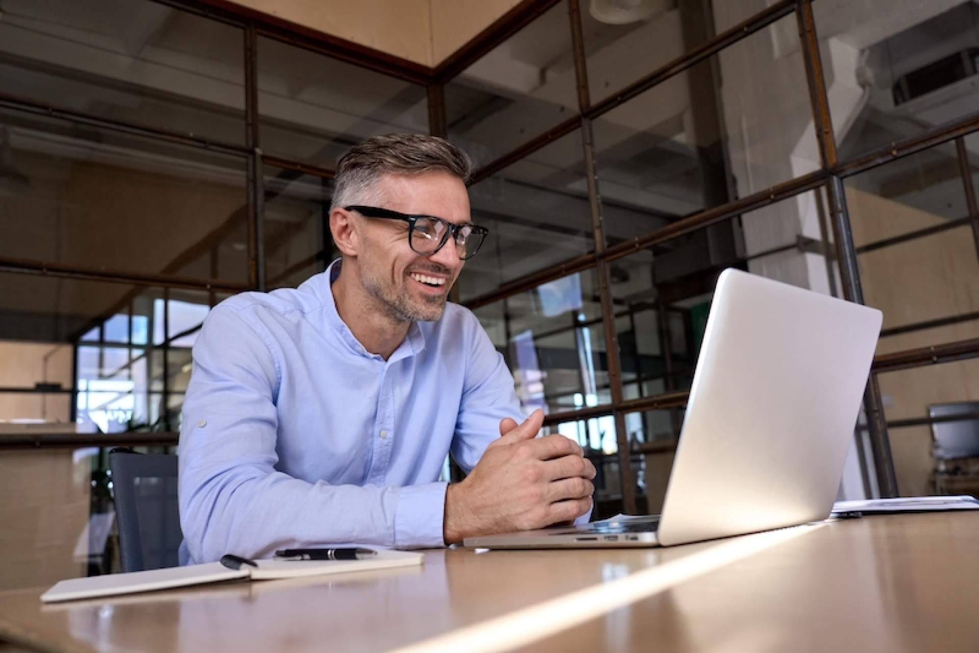 Las gestiones telemáticas ganan terrero gracias a su facilidad, con Gestiones24
