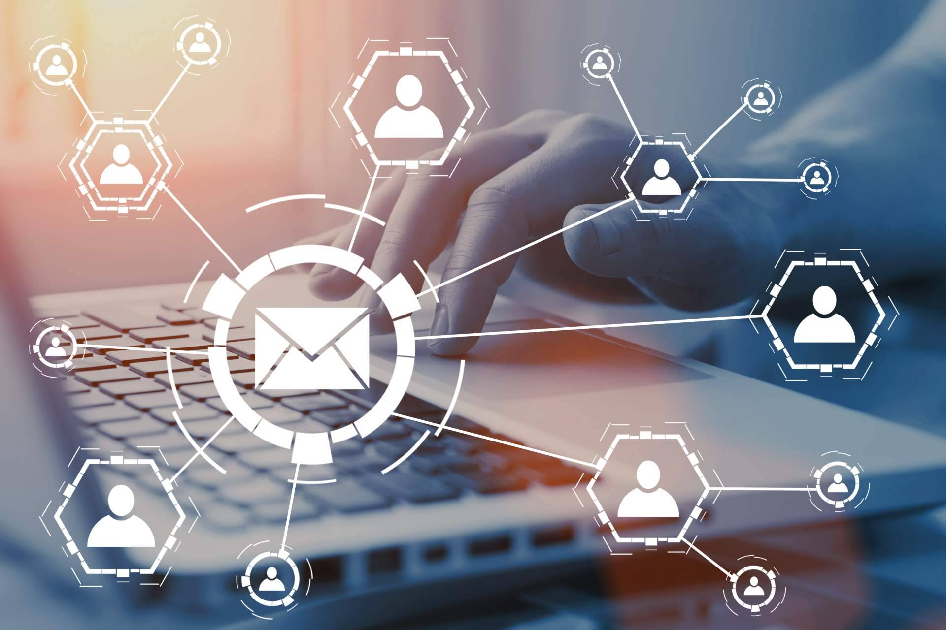 TaxDome ofrece servicios de gestión de correo electrónico
