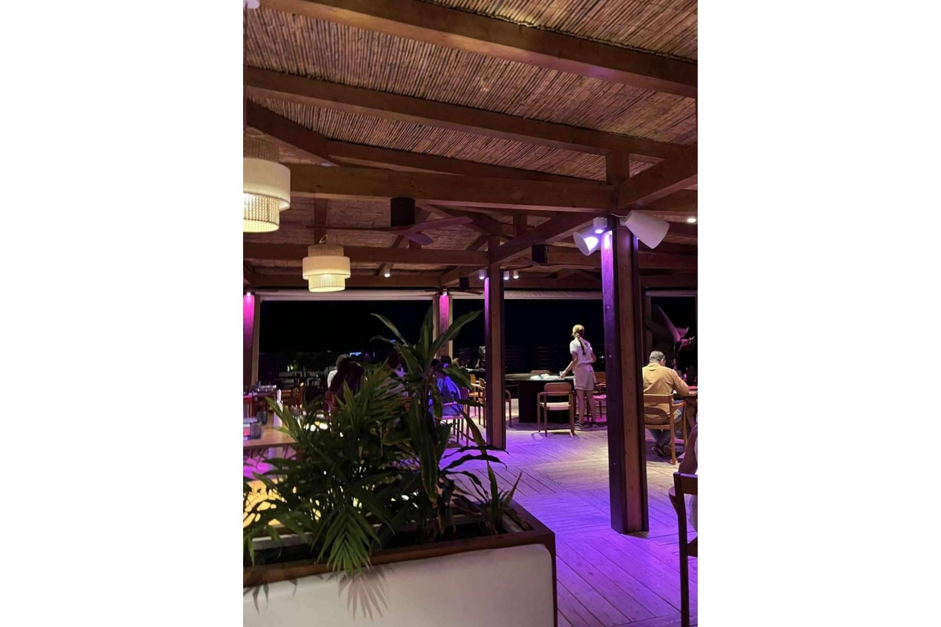¿Cómo escoger un buen sonido para restaurantes?, con Taztú