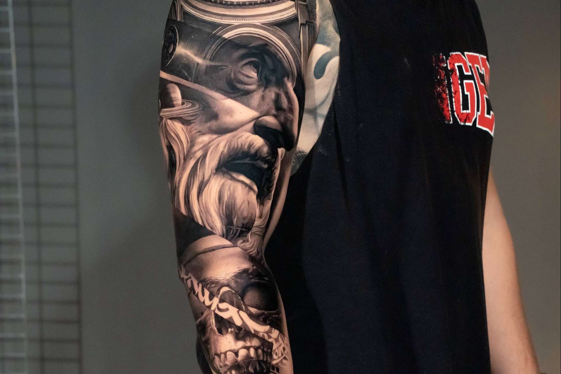 Cursos de tatuajes para mejorar el arte del retrato realista en Habbility
