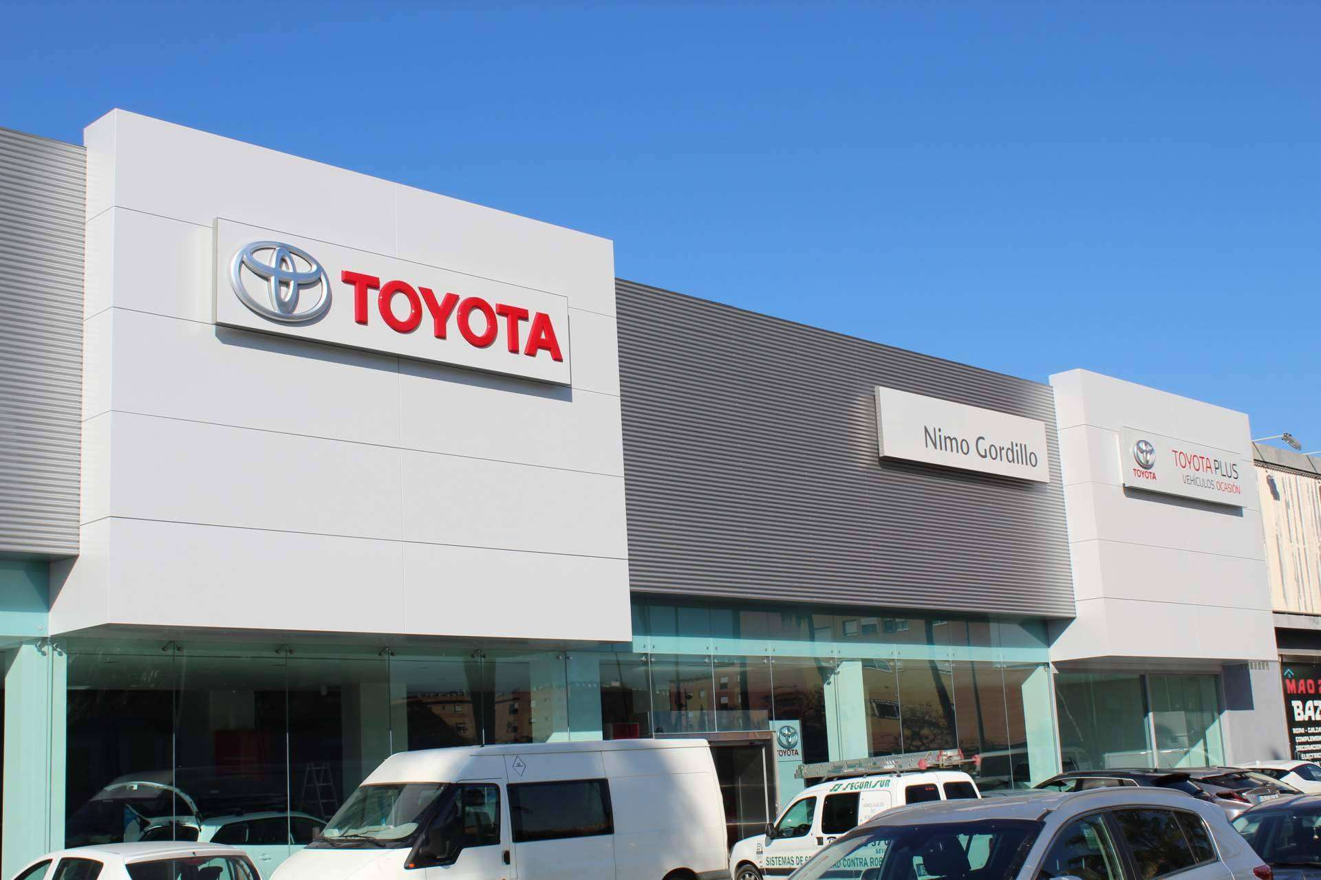 ¿Cuáles son los servicios del concesionario de Toyota Nimogordillo?