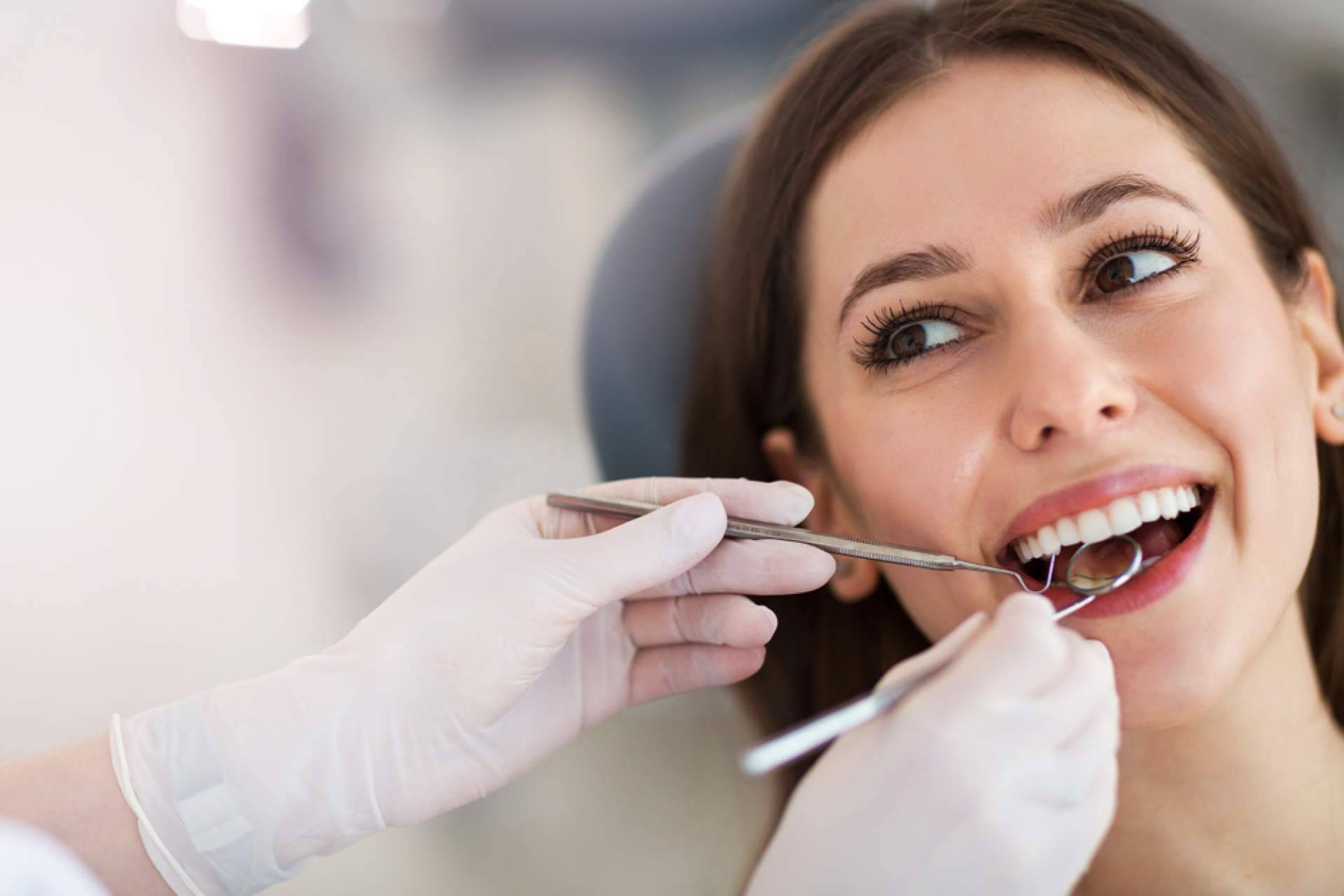 Diseñando sonrisas con el tratamiento de Clínica Carlos Saiz Smile