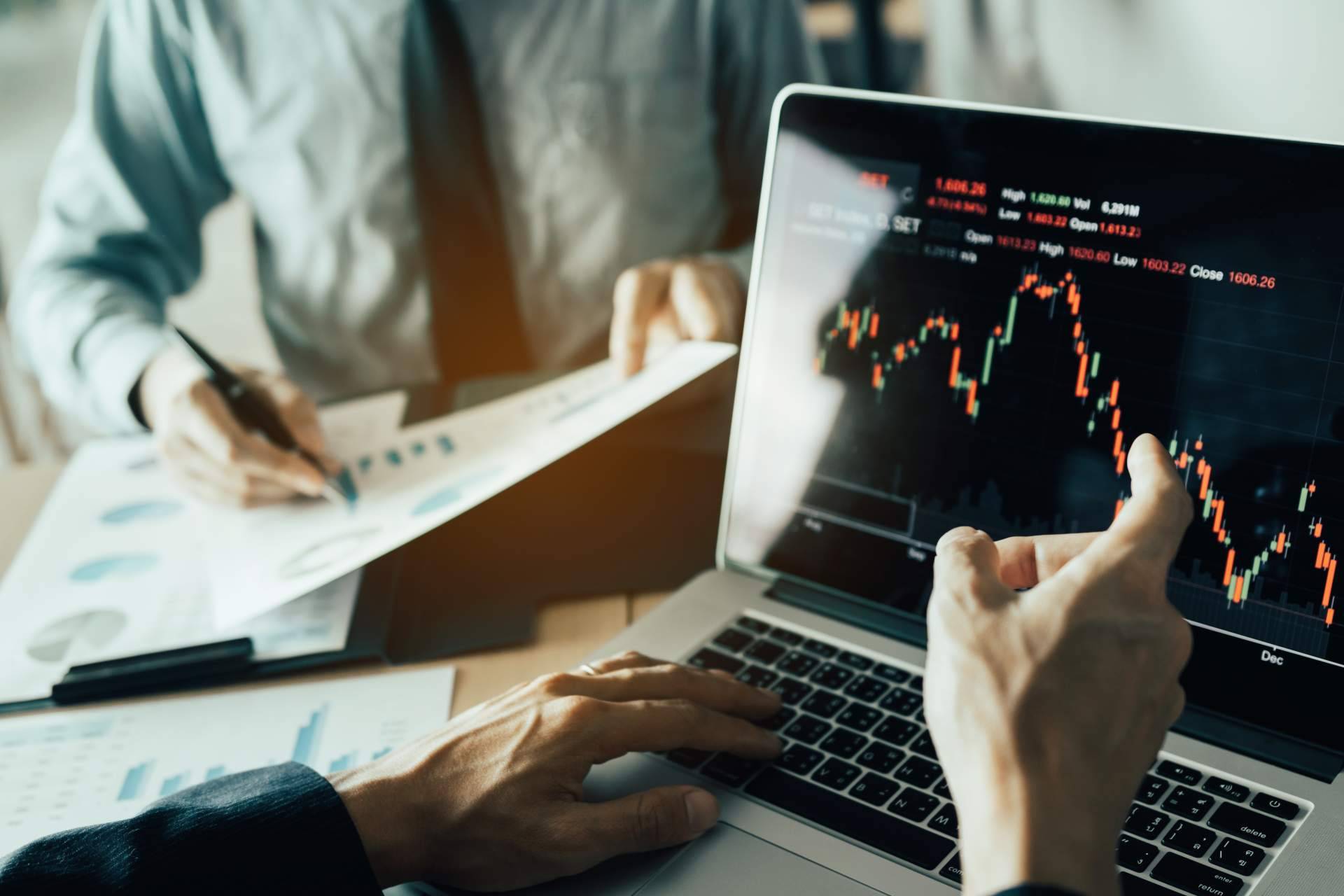 La nueva generación de brókers. Juventud y confianza en Bridge Markets