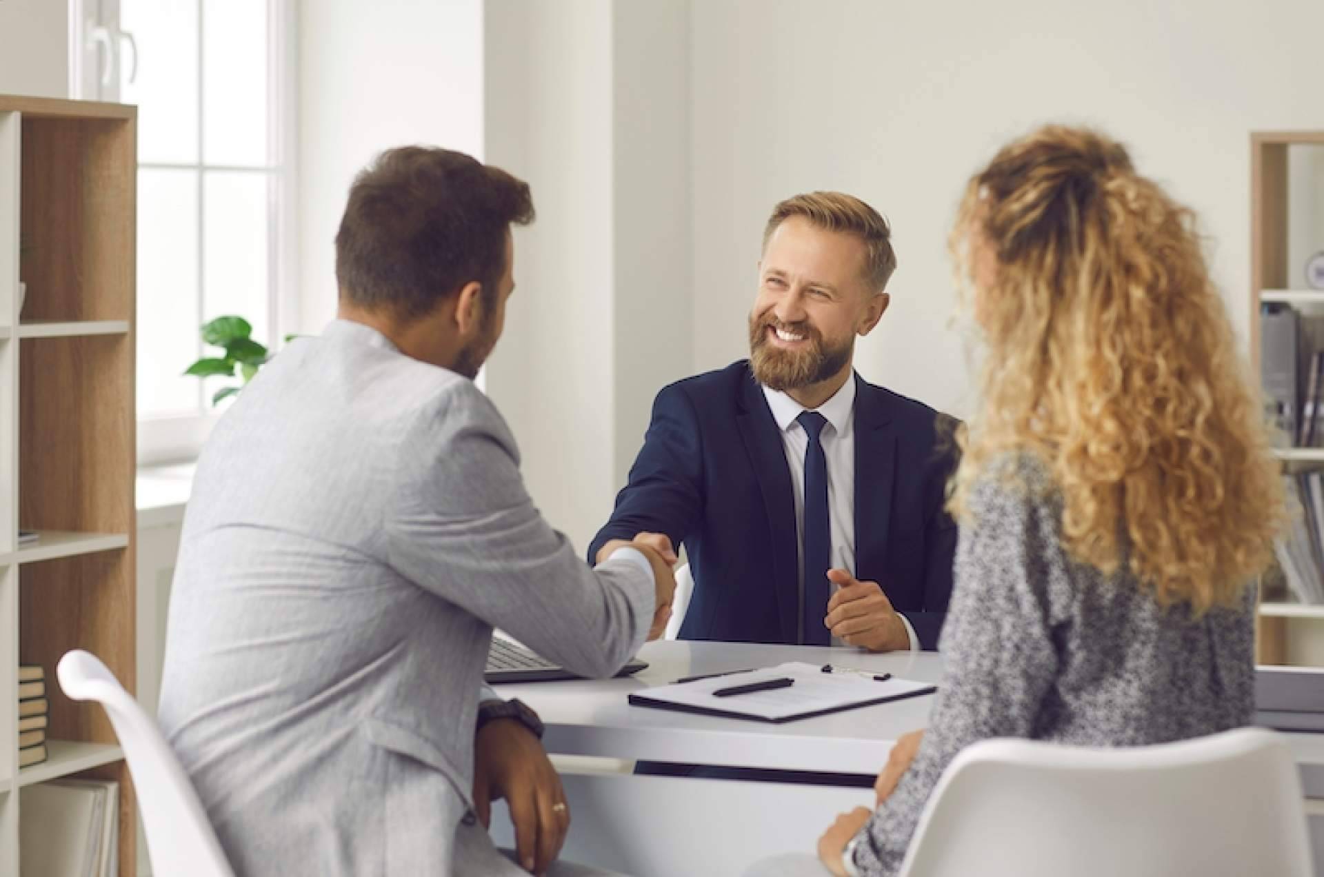 Ventajas de disponer de un asesor inmobiliario, por Pilar Domingo
