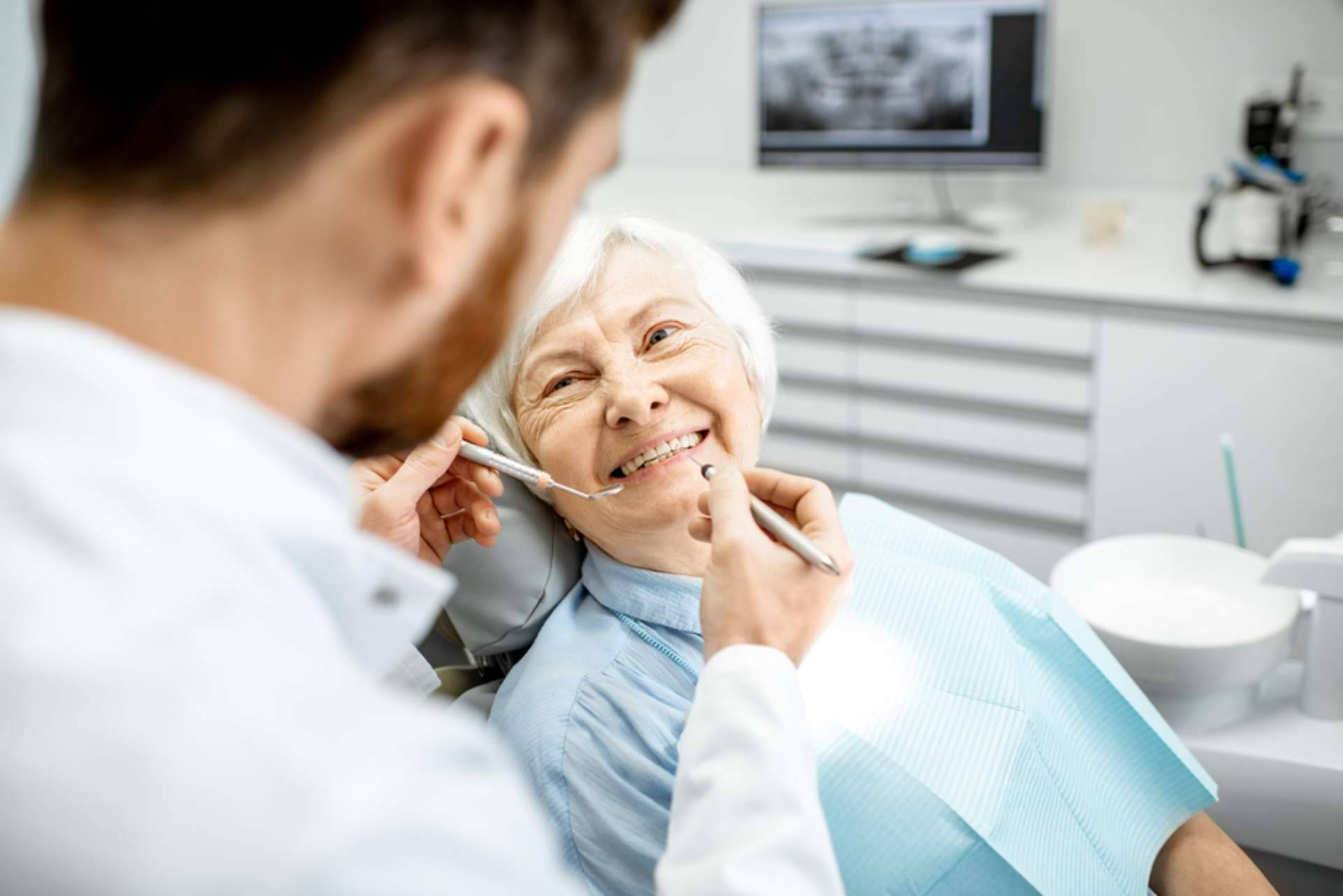 Clínica Carlos Saiz Smile, cuenta con profesionales en carillas dentales dientes limados