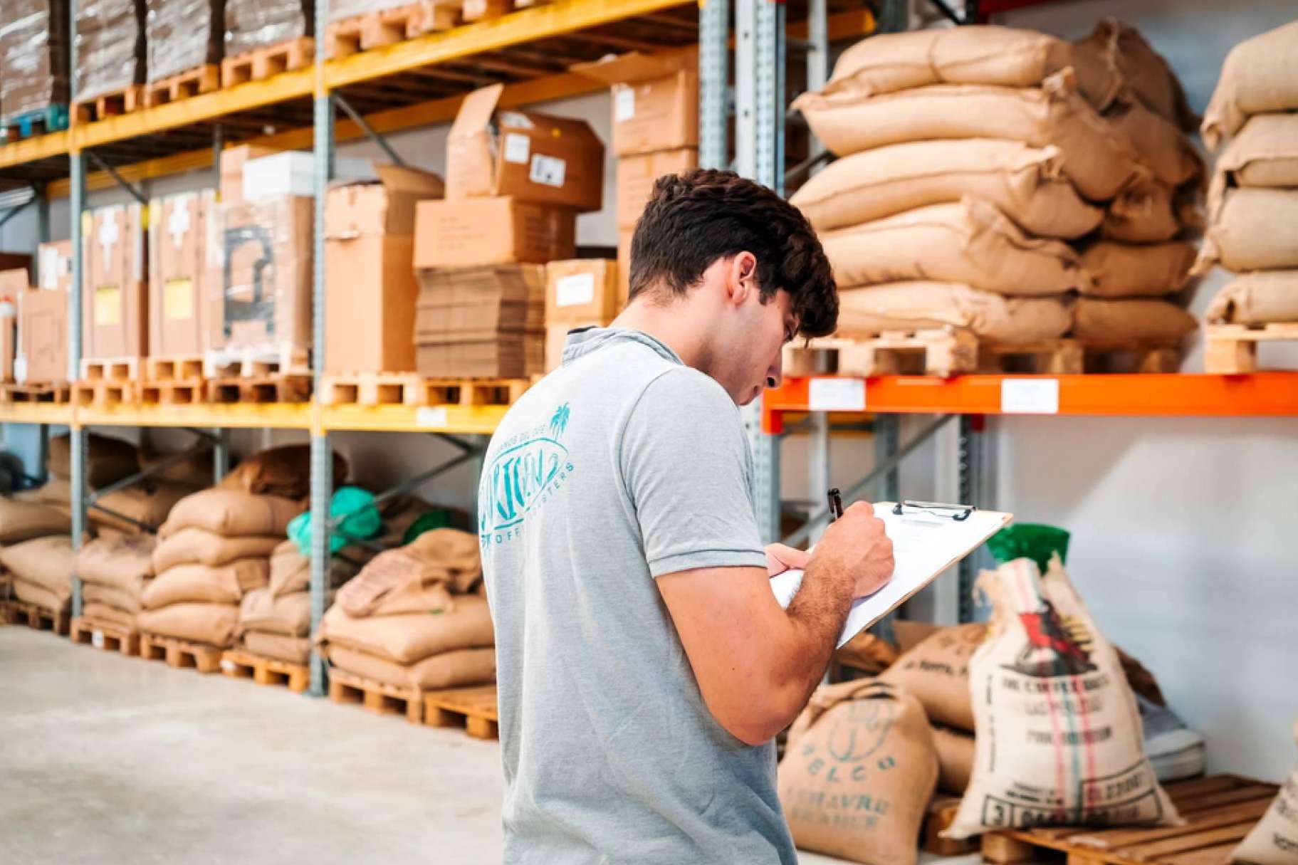 Transformar la cultura del café en España con el proyecto D·Origen Coffee Roasters