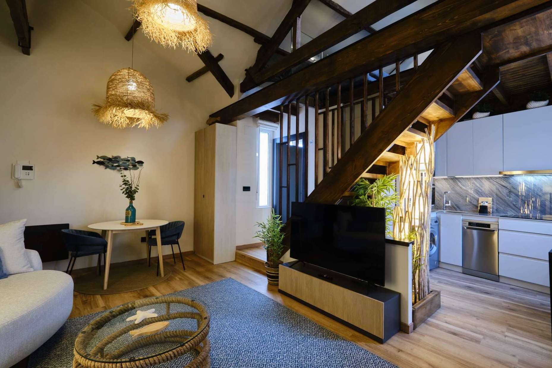 Grupo Querbes dispone de apartamentos turísticos tematizados para descubrir Gijón y Asturias