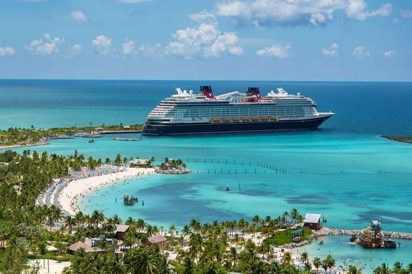 Disney Cruise Line y su diversión y magia en los cruceros navideños y de Halloween